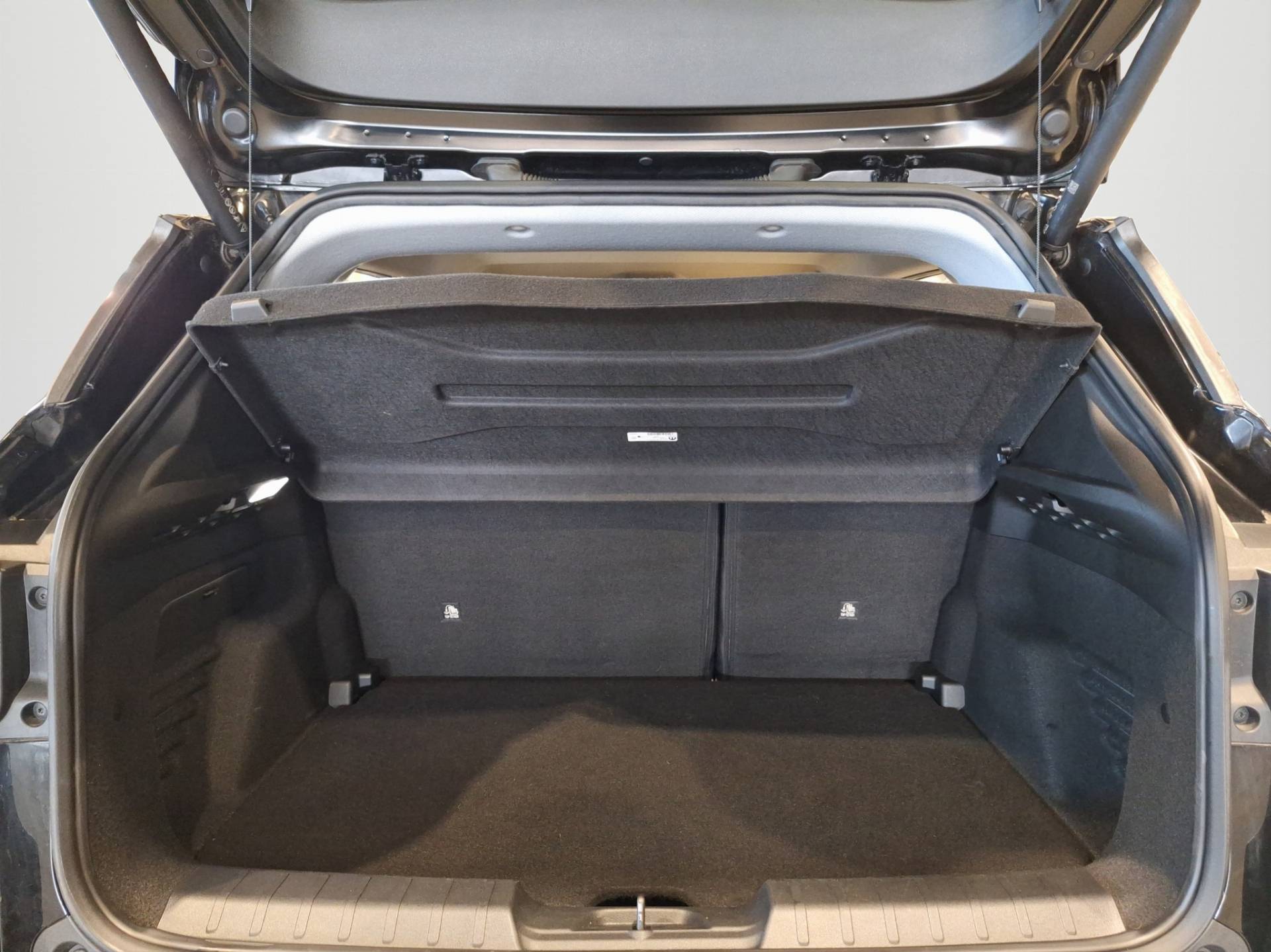 JEEP Avenger - Foto 18