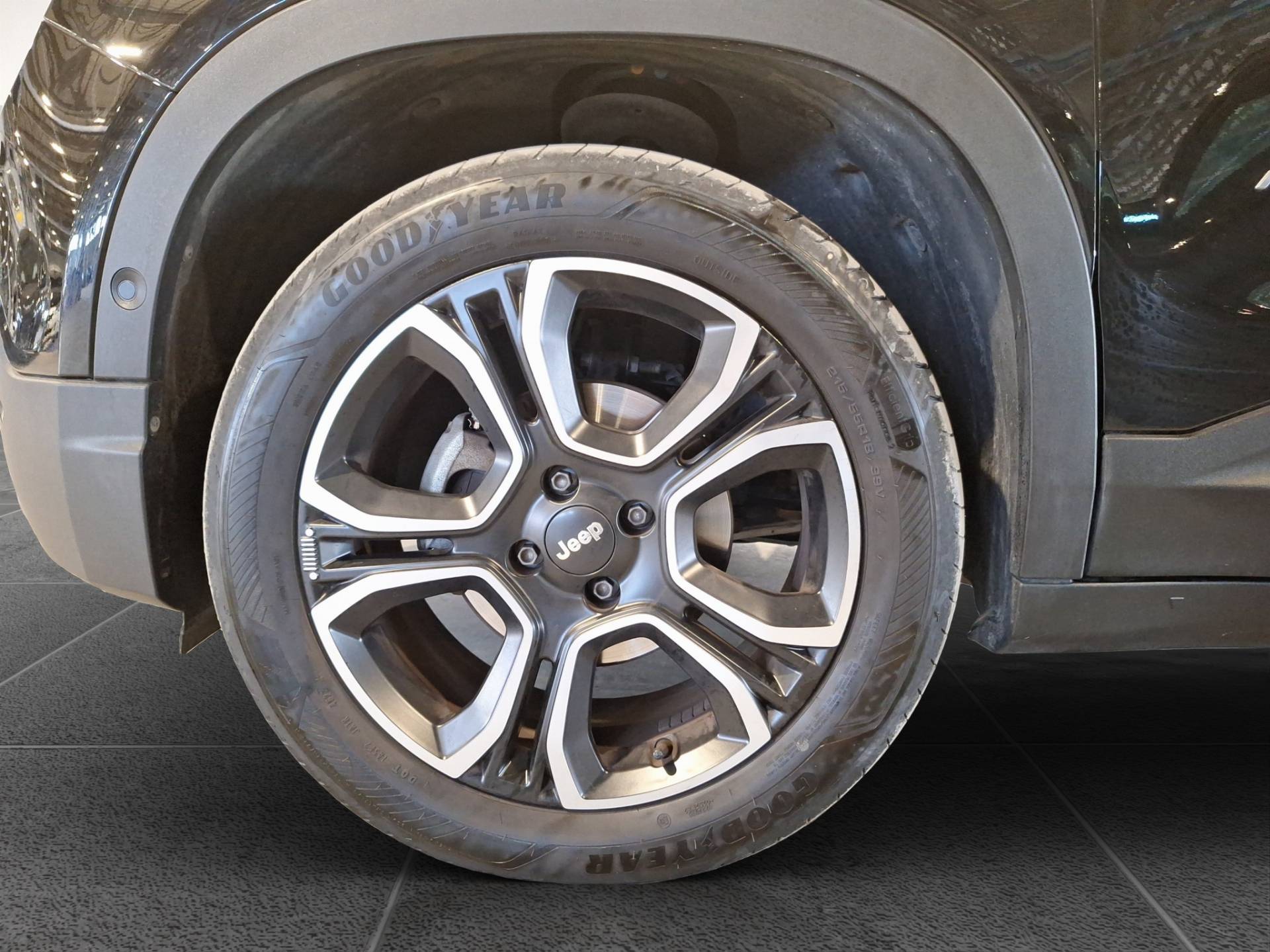 JEEP Avenger - Foto 19