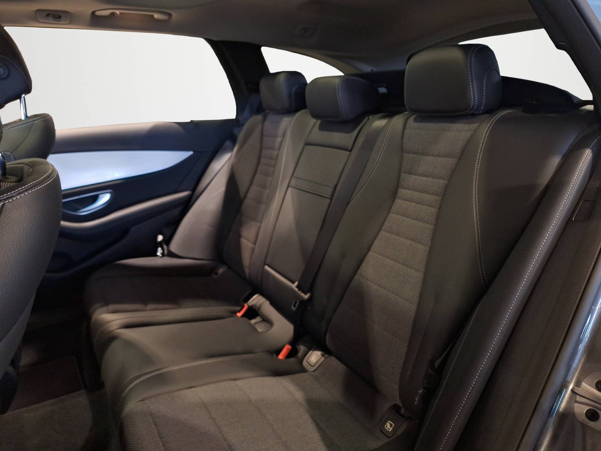 MERCEDES Classe E - Foto 11