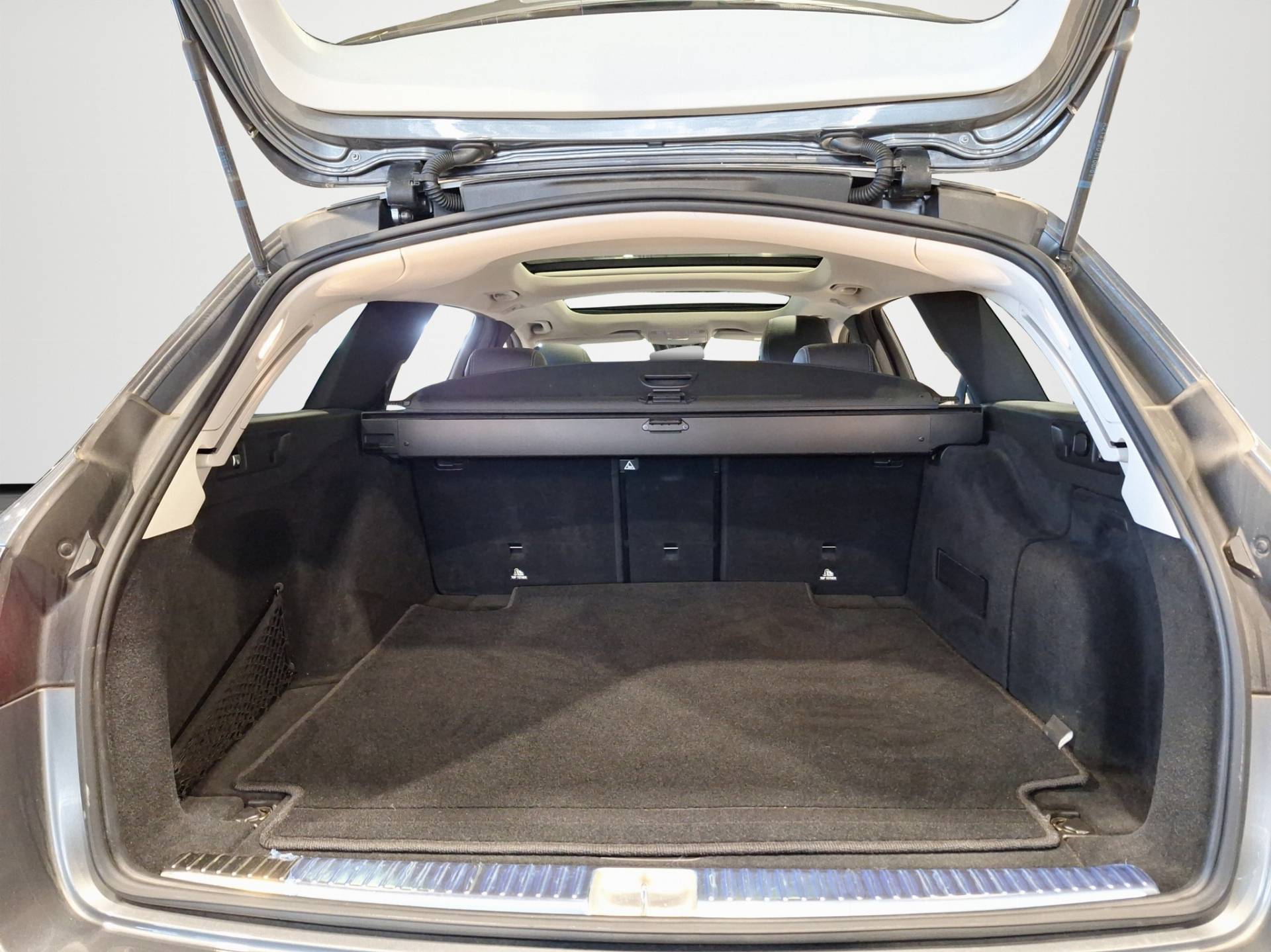 MERCEDES Classe E - Foto 18