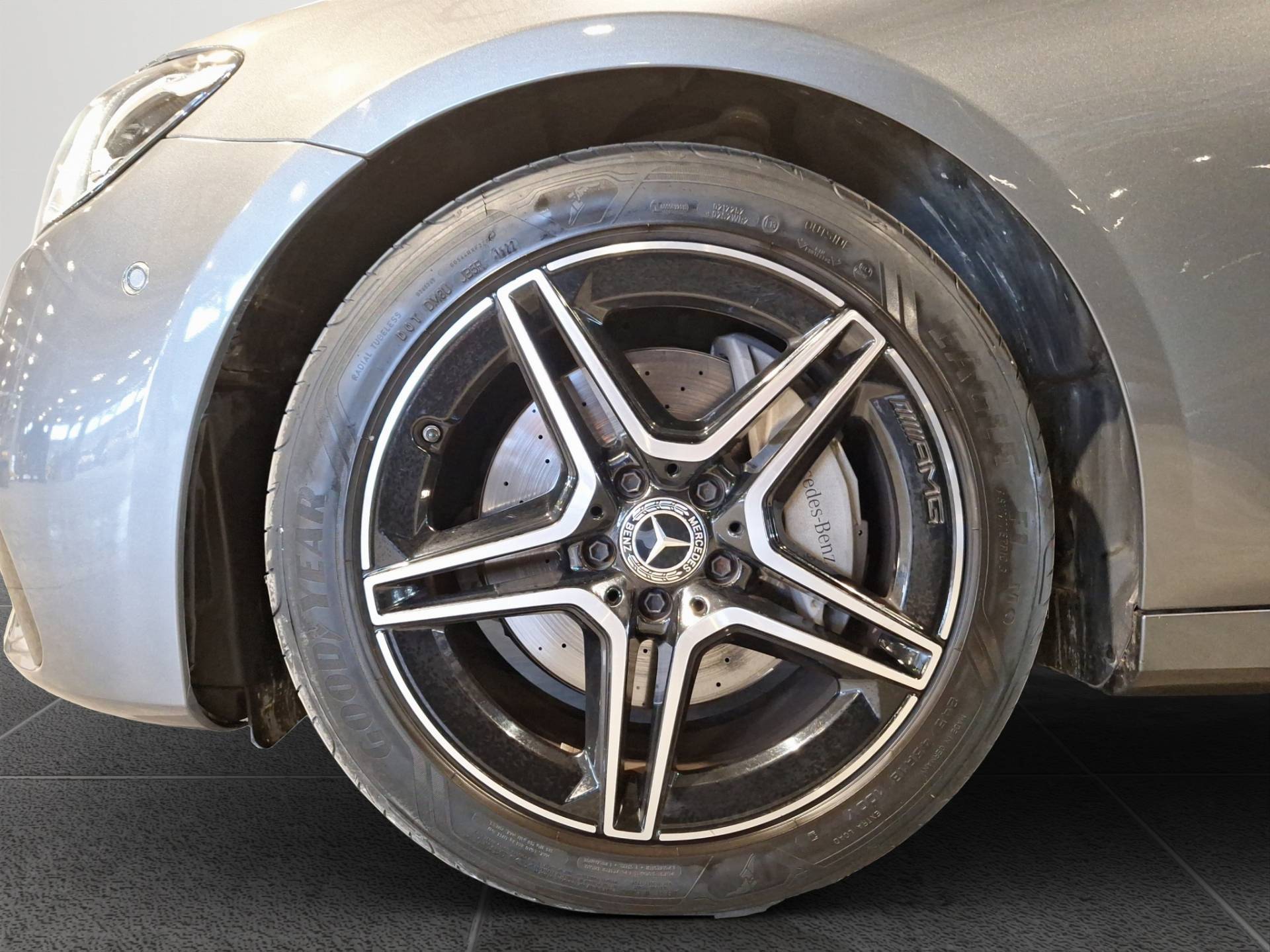 MERCEDES Classe E - Foto 19