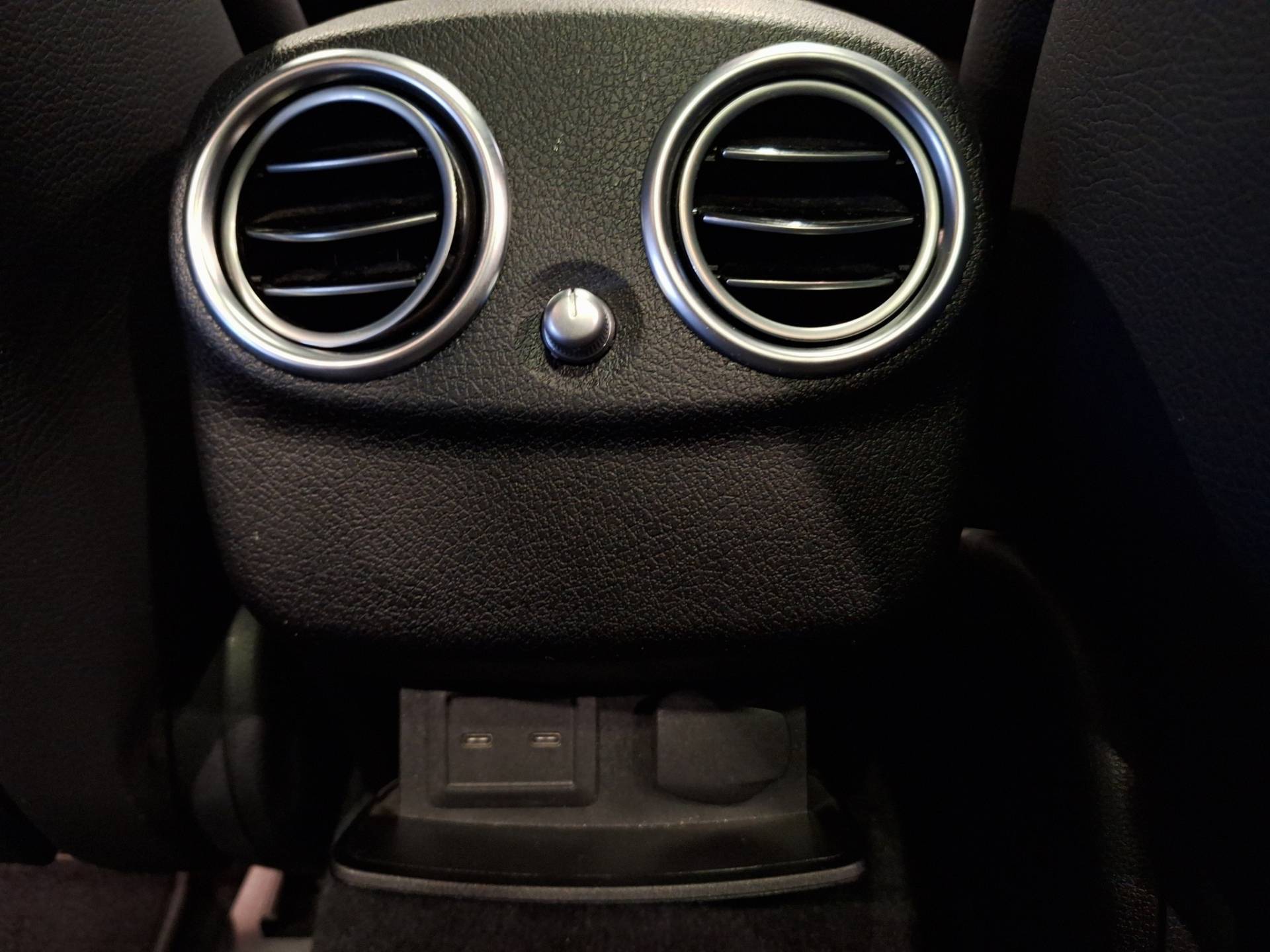 MERCEDES Classe E - Foto 28