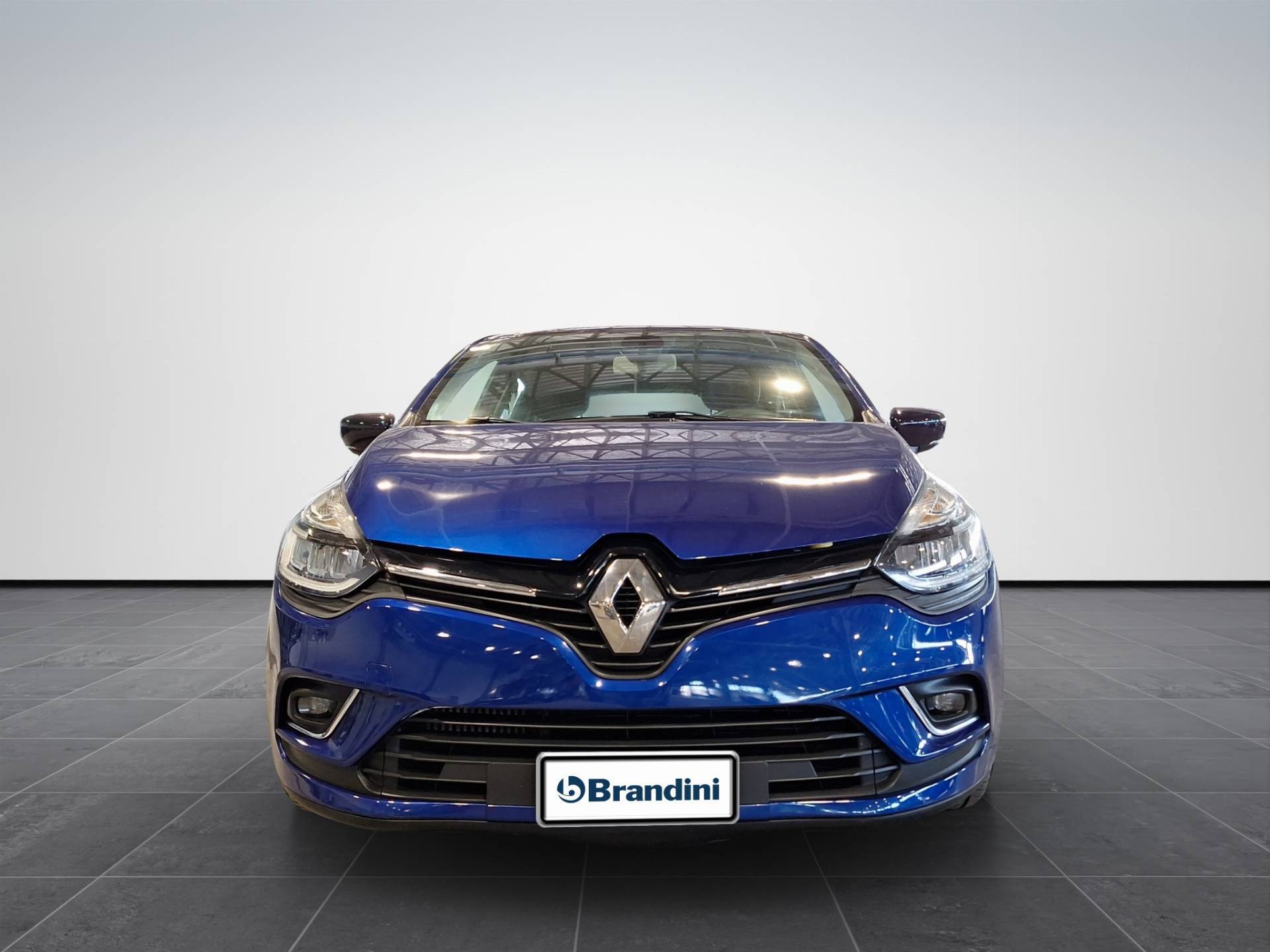 Auto Venduta - RENAULT Clio Clio 1.5 dci Moschino Life 75cv usata in pronta consegna - Brandini