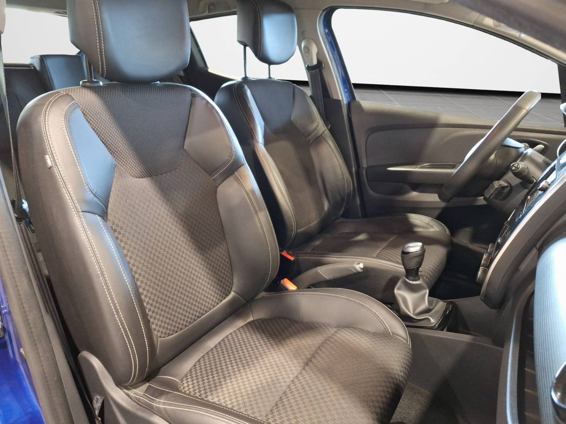 Auto Venduta - RENAULT Clio Clio 1.5 dci Moschino Life 75cv usata in pronta consegna - Brandini