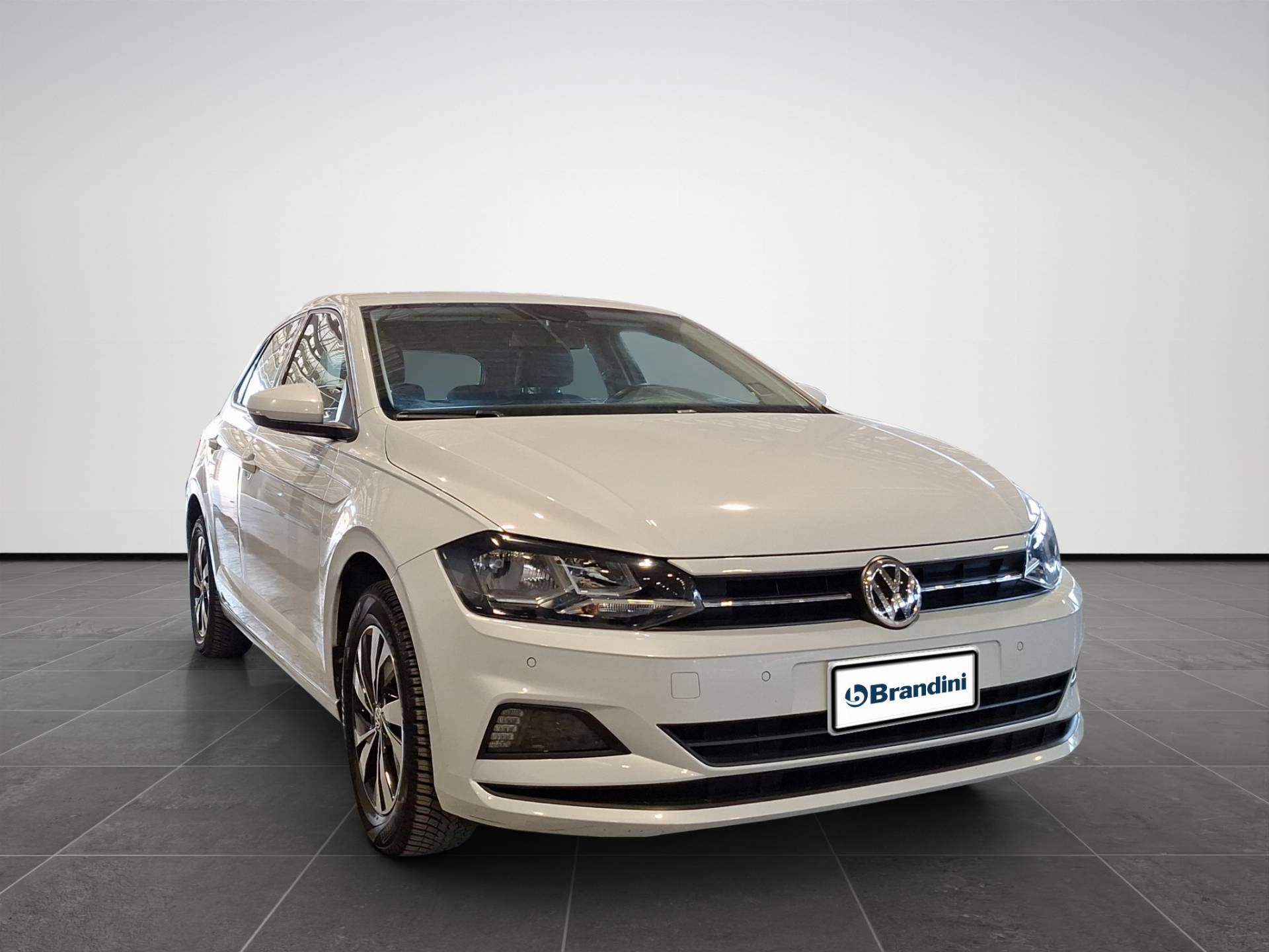 VOLKSWAGEN Polo - Foto 3