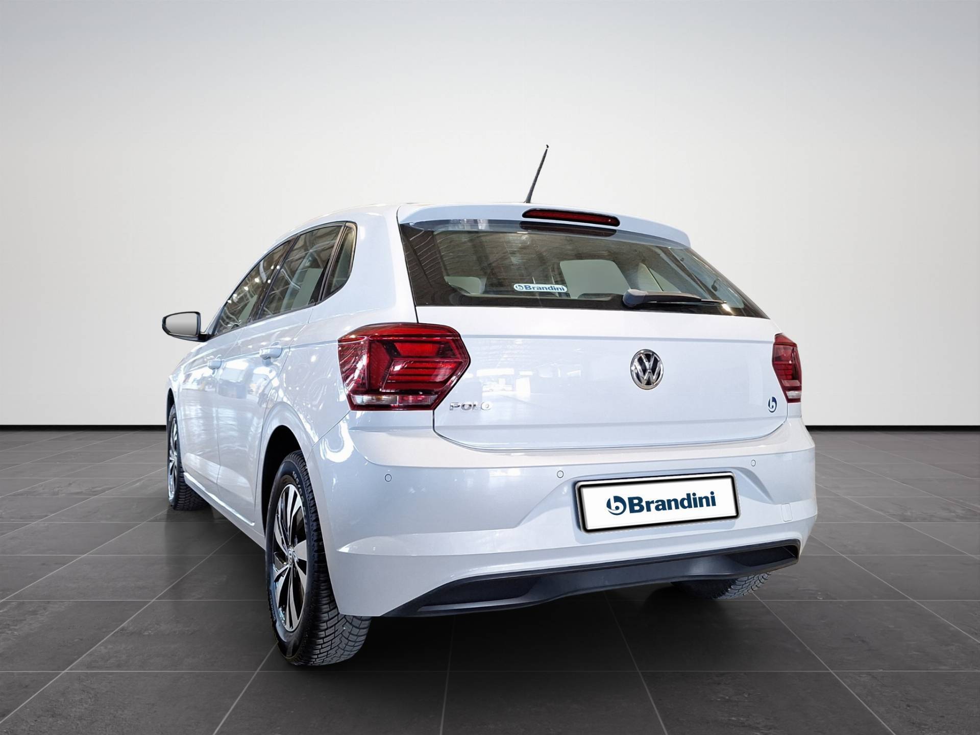VOLKSWAGEN Polo - Foto 4