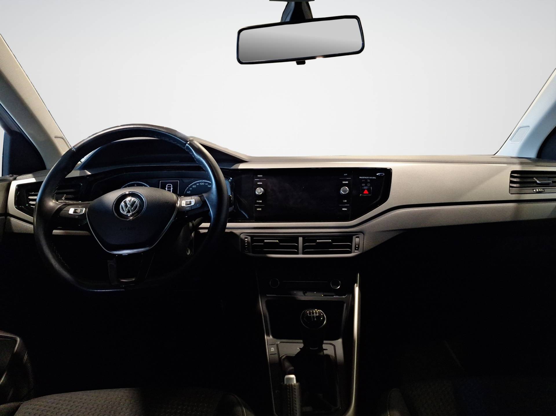 VOLKSWAGEN Polo - Foto 12