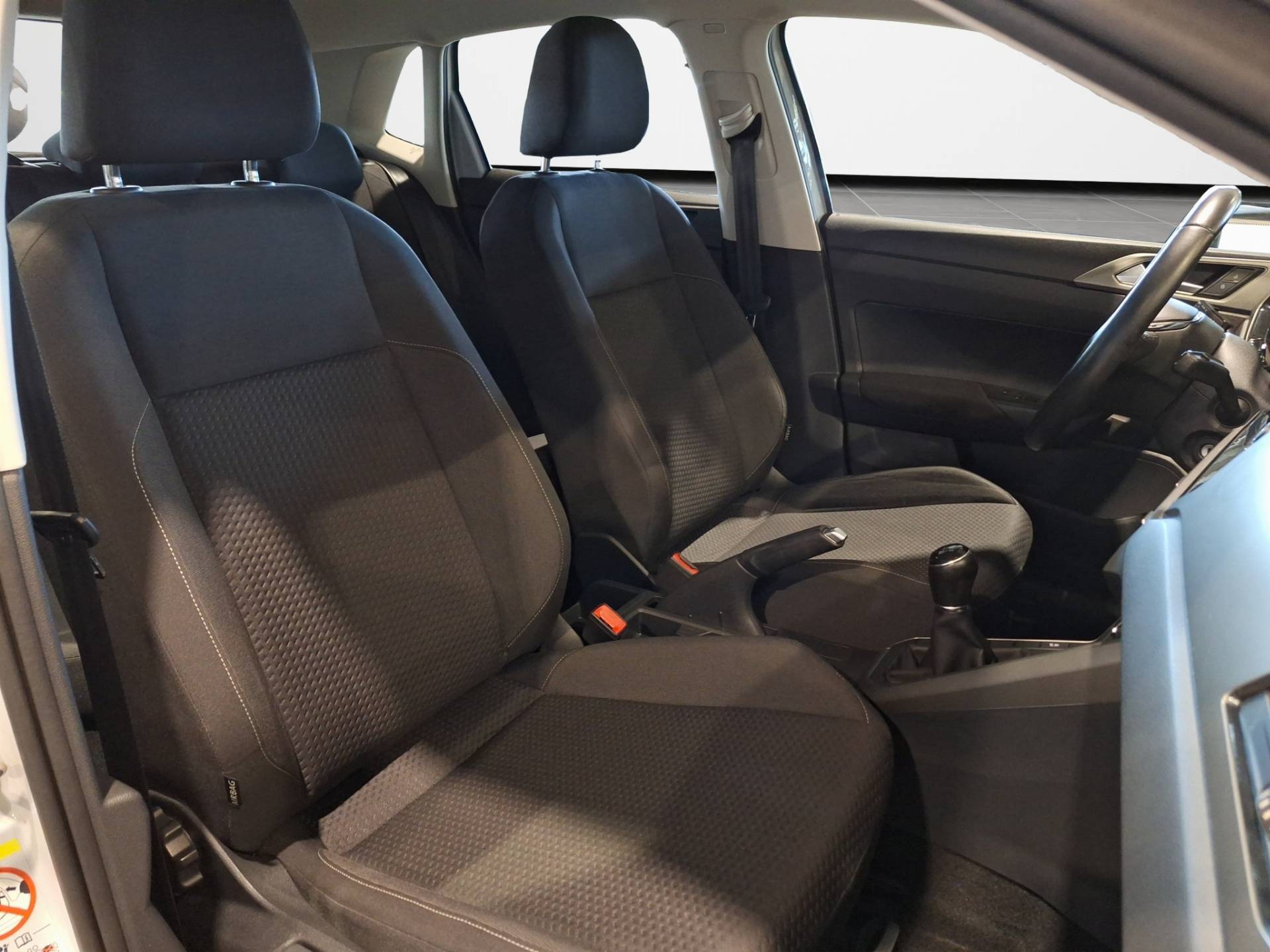 VOLKSWAGEN Polo - Foto 15