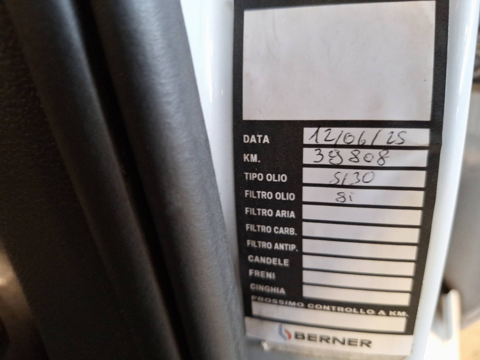 VOLKSWAGEN Polo - Foto 25