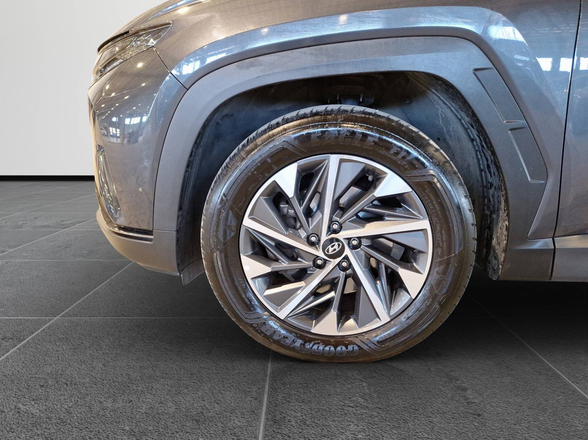 HYUNDAI Tucson - Foto 19