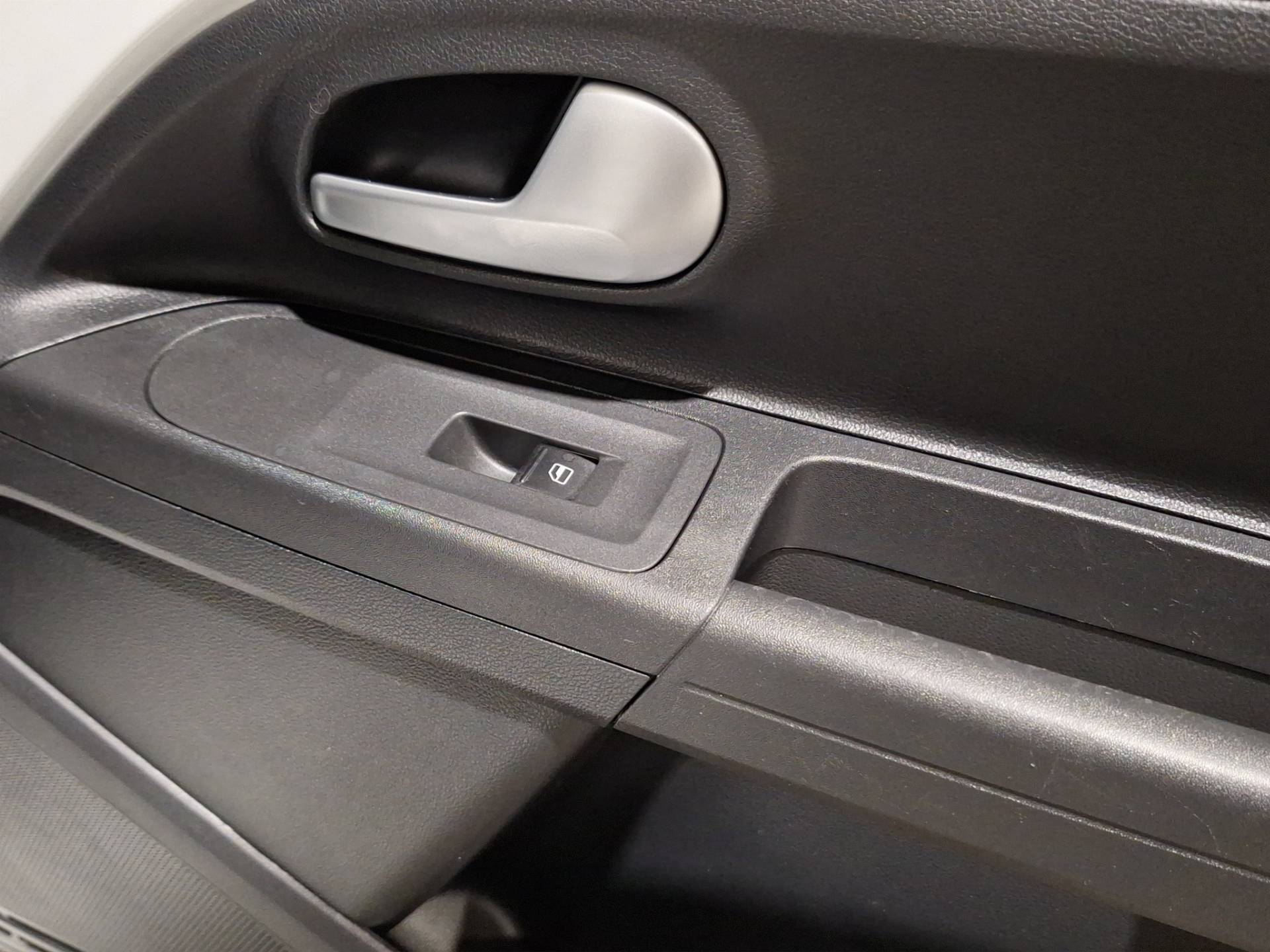 VOLKSWAGEN up! - Foto 16