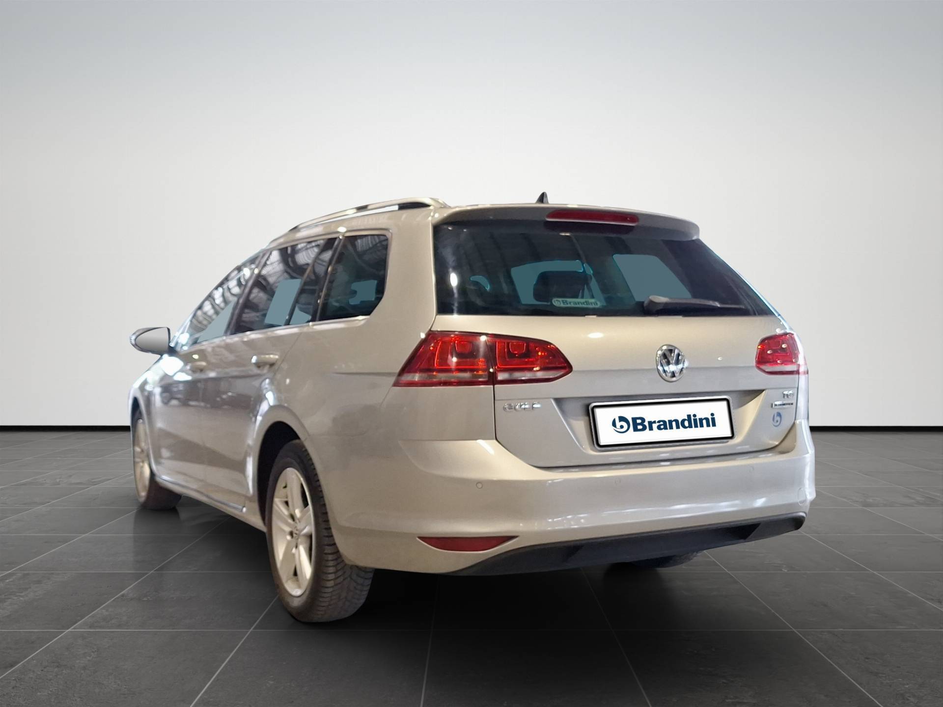 VOLKSWAGEN Golf - Foto 4