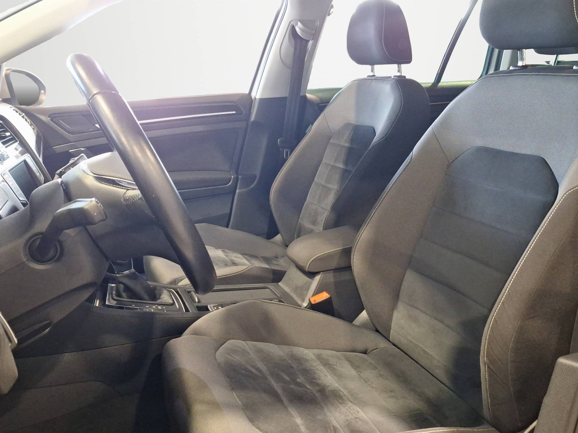 VOLKSWAGEN Golf - Foto 7