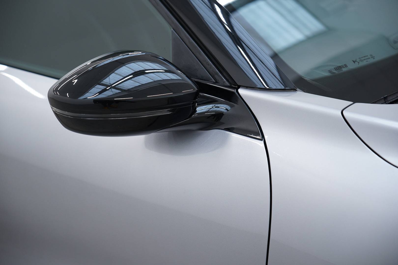 Auto Venduta - DS DS 3 DS3 1.2 hybrid France Edition usata in pronta consegna - Brandini