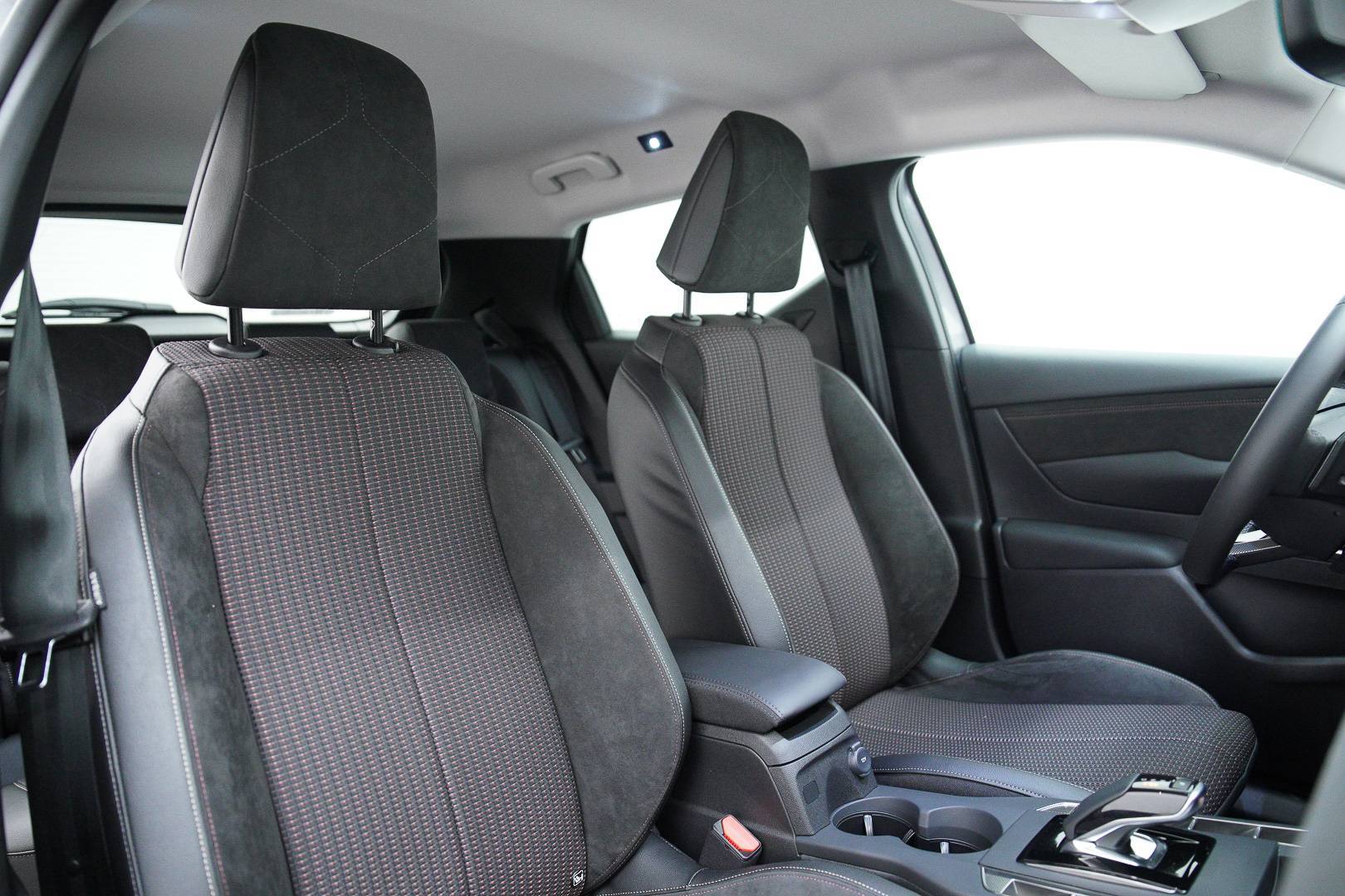 Auto Venduta - DS DS 3 DS3 1.2 hybrid France Edition usata in pronta consegna - Brandini