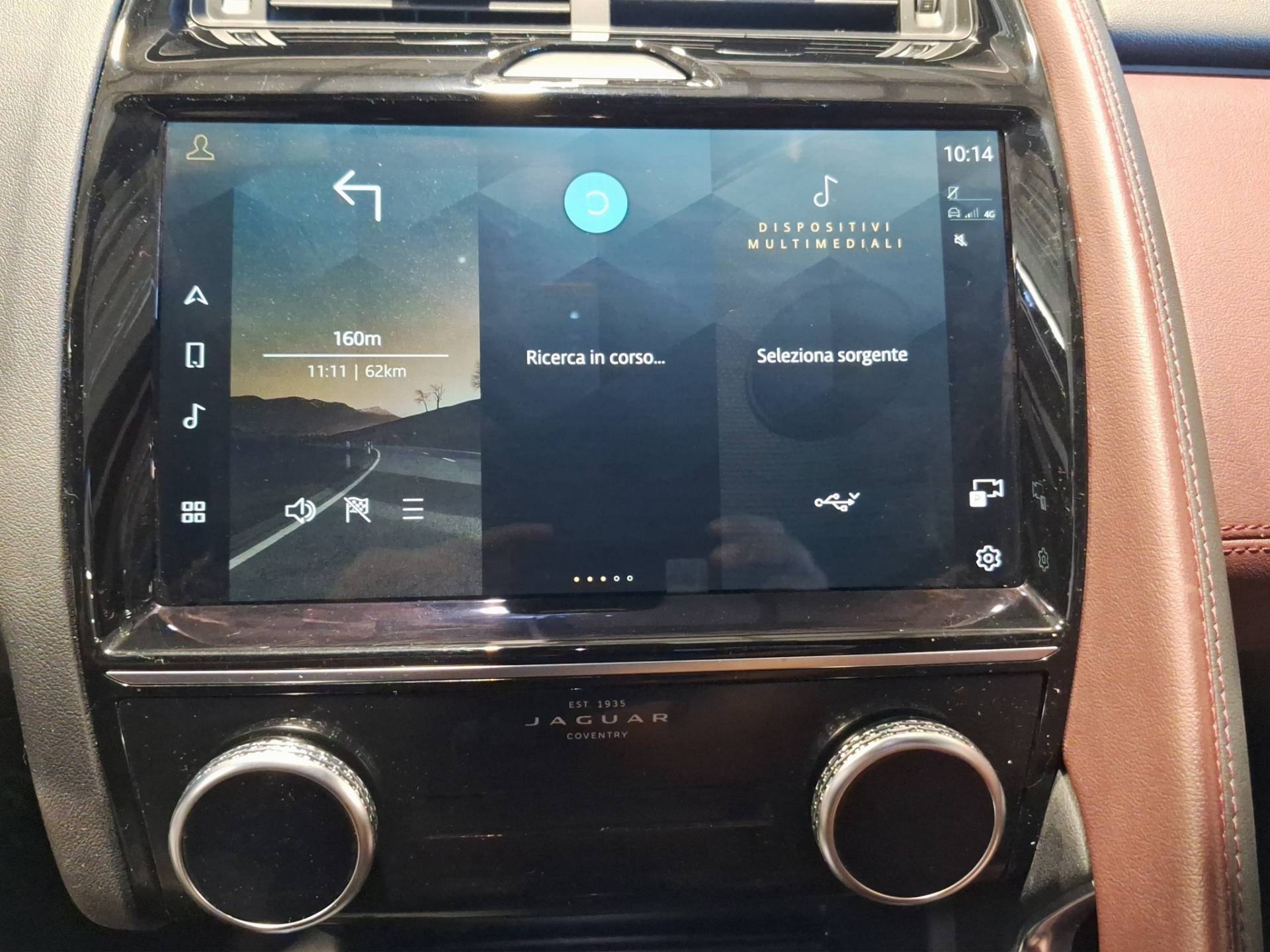 JAGUAR E-Pace - Foto 14