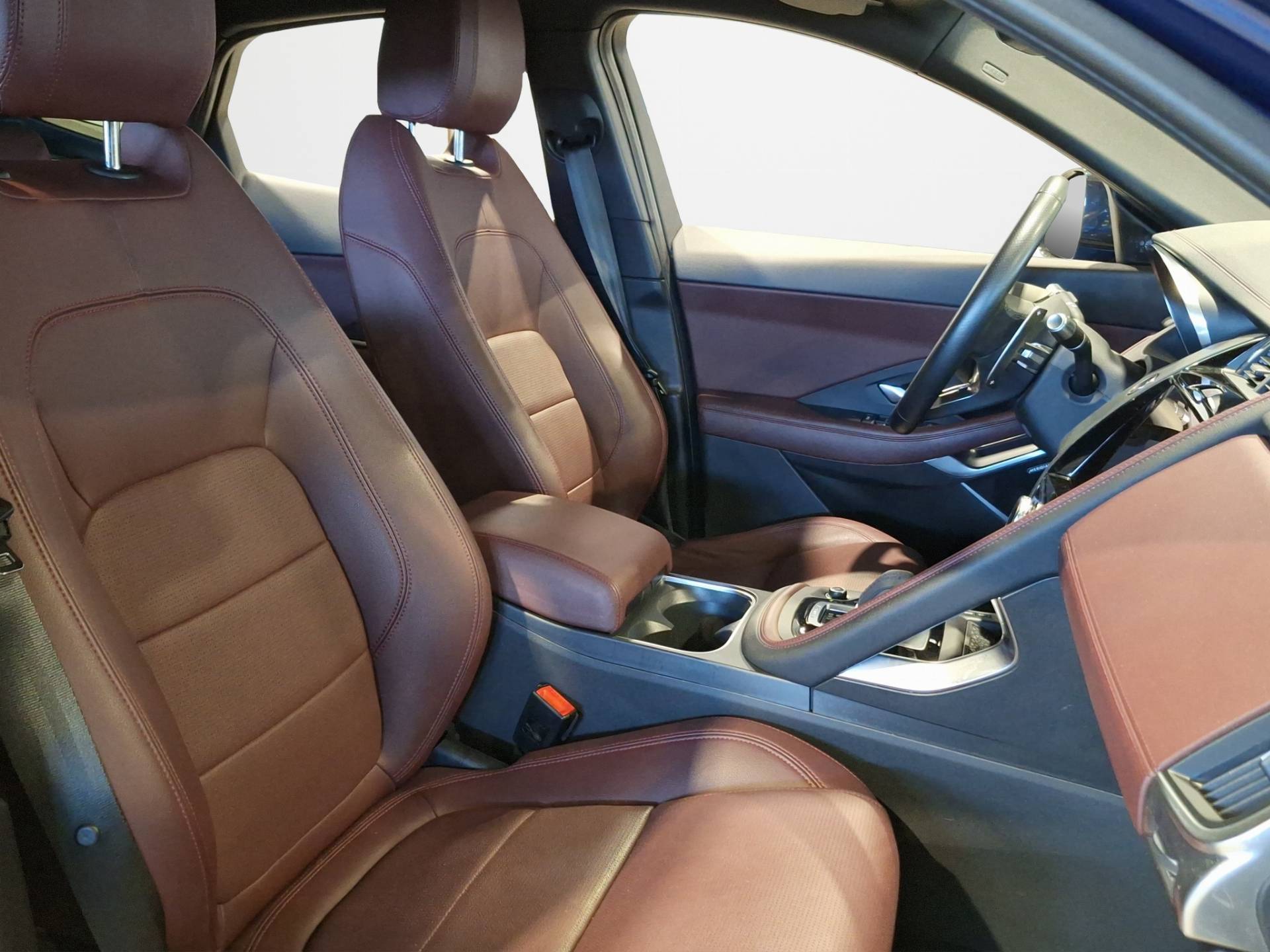 JAGUAR E-Pace - Foto 15