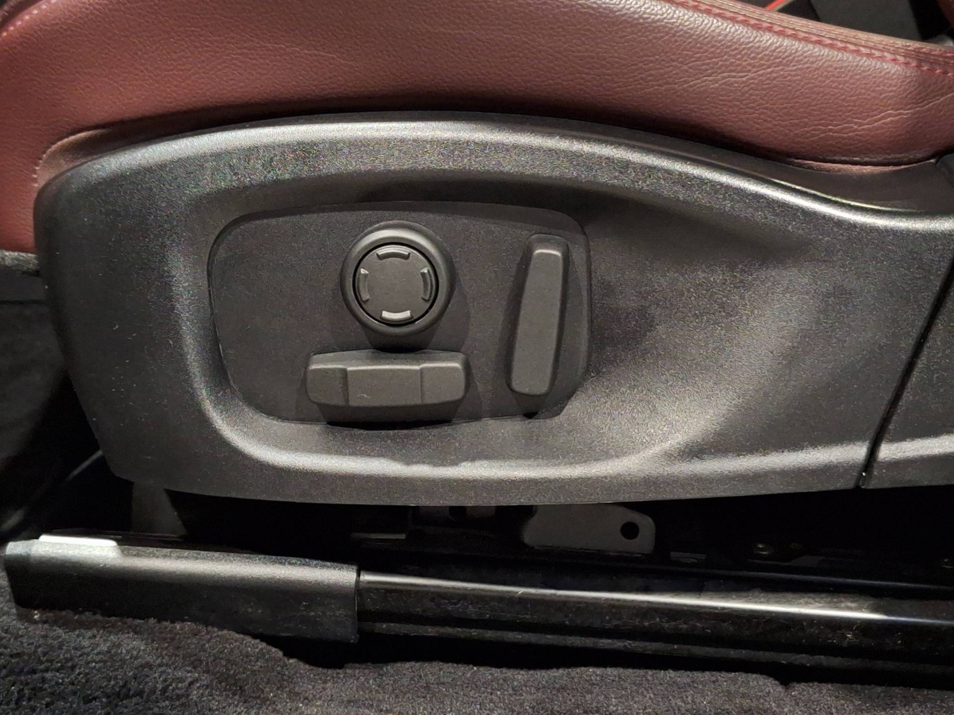 JAGUAR E-Pace - Foto 25