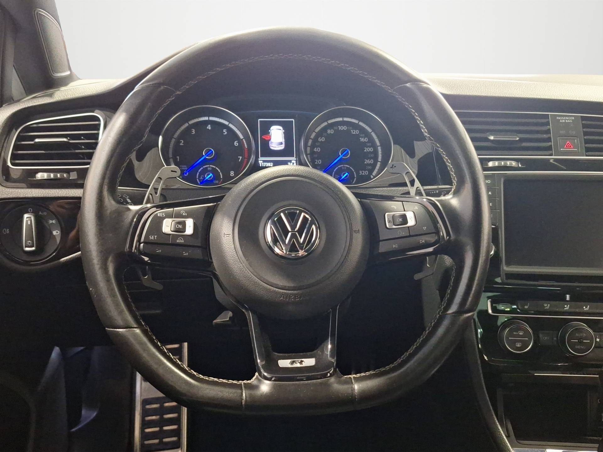 VOLKSWAGEN Golf - Foto 9