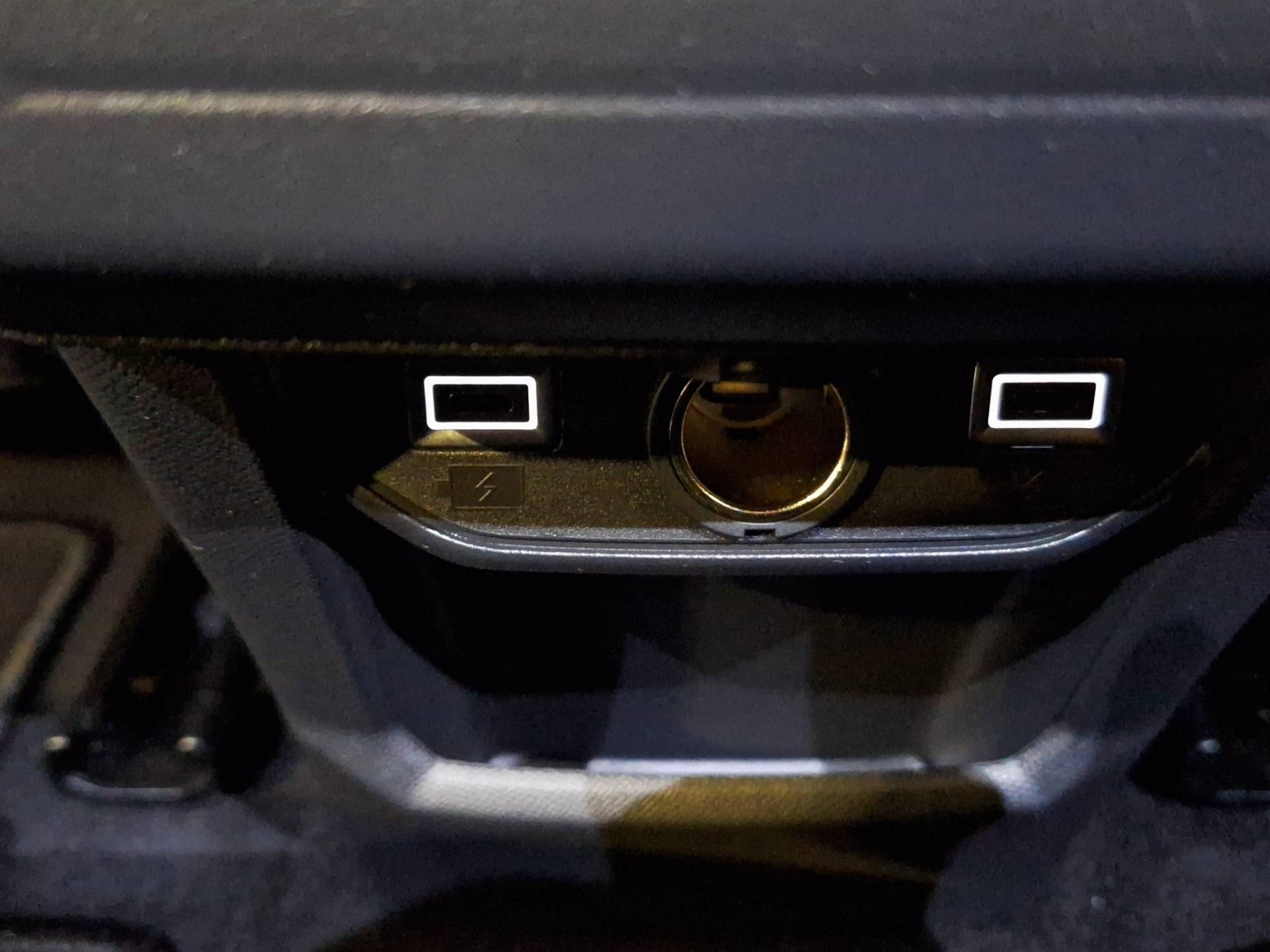 PEUGEOT 3008 - Foto 26