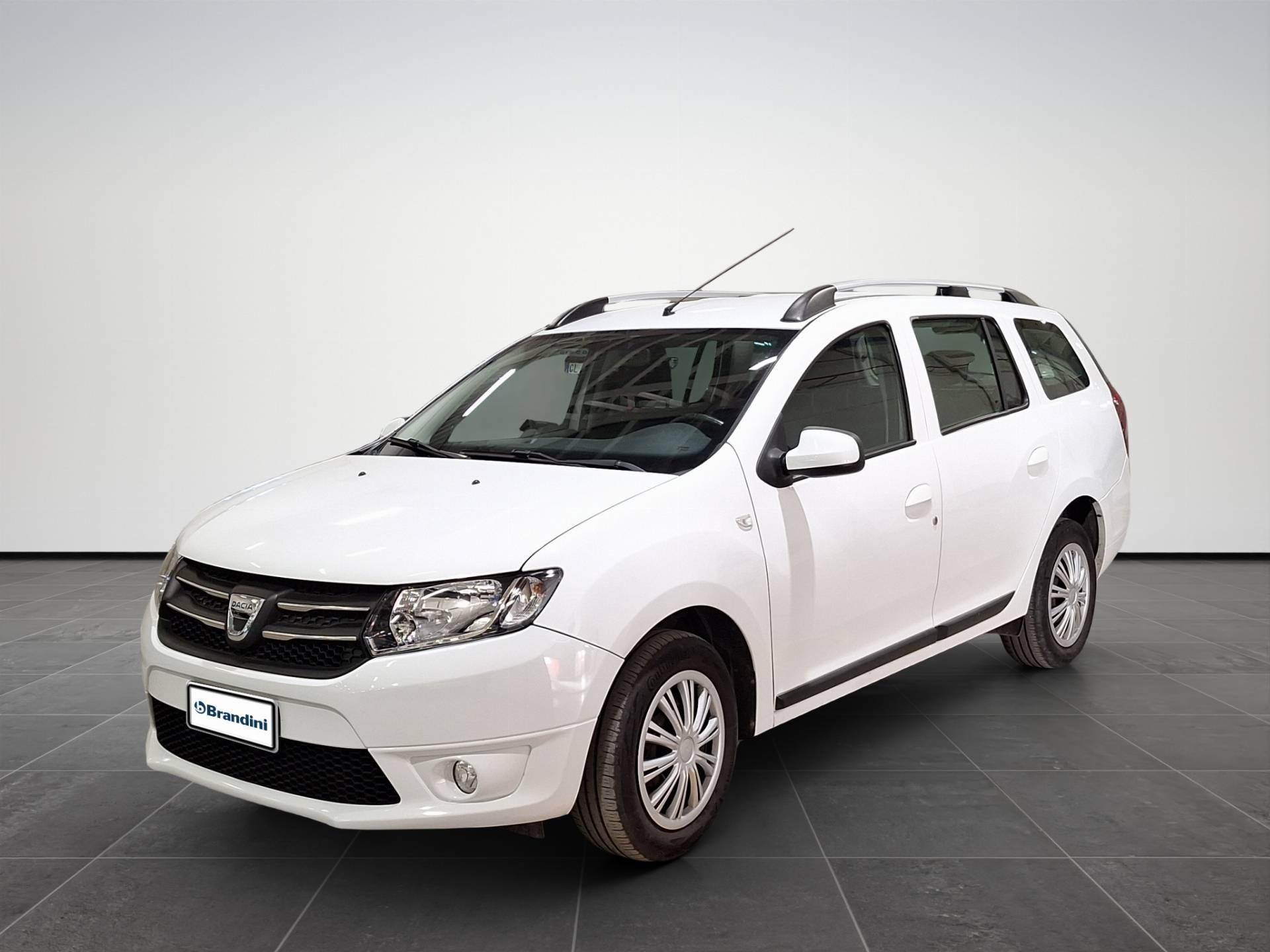 DACIA Logan - Foto 1