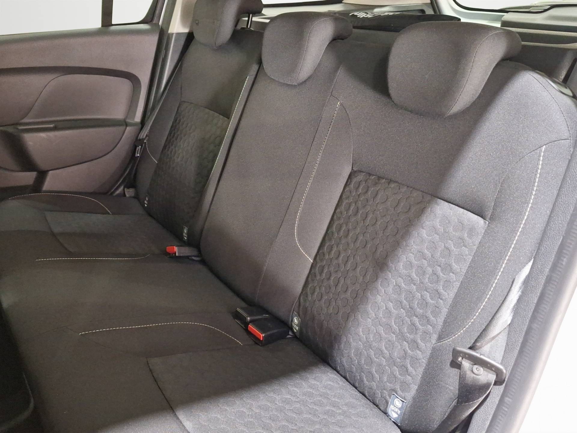 DACIA Logan - Foto 11