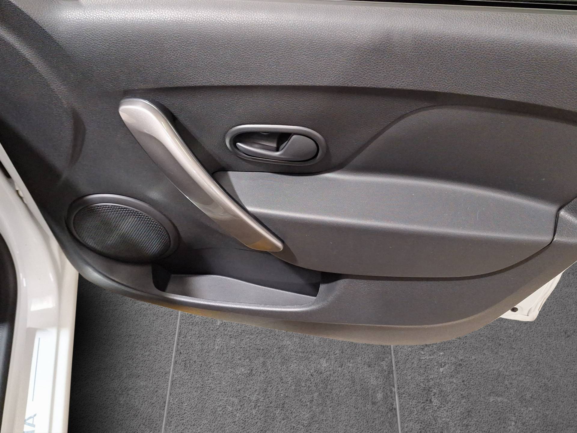 DACIA Logan - Foto 16