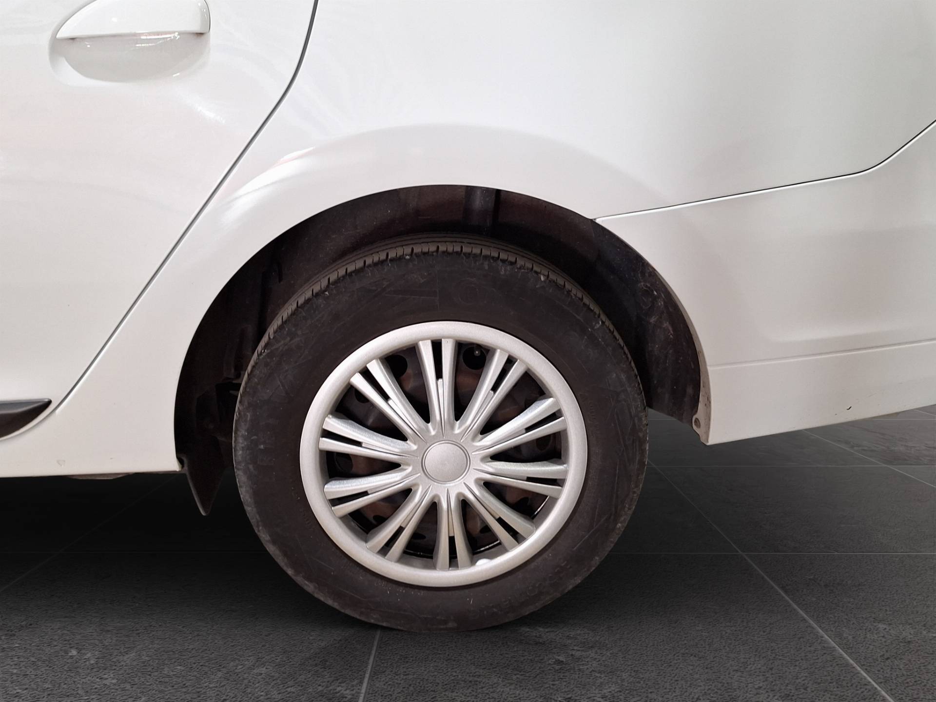 DACIA Logan - Foto 20