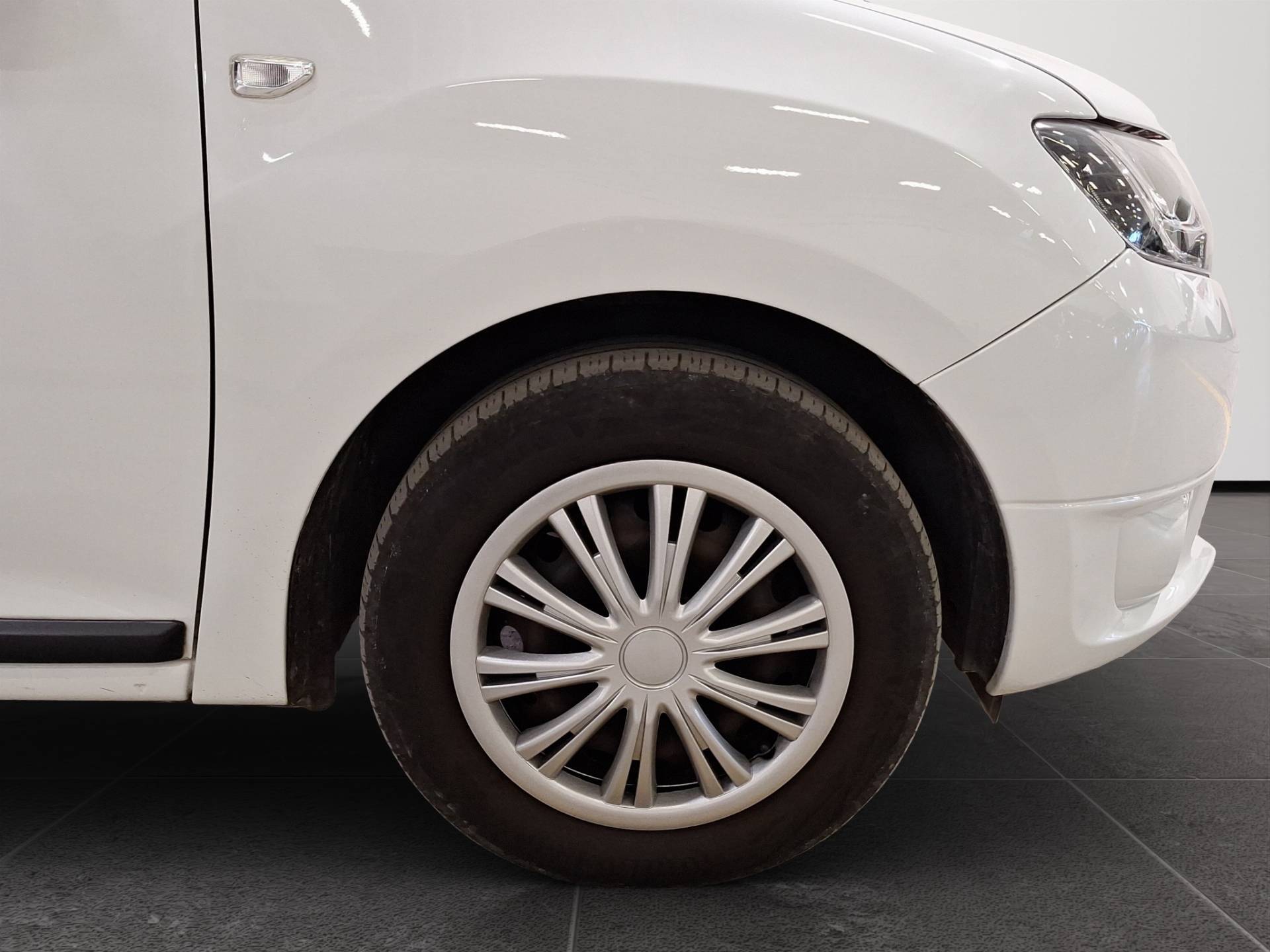 DACIA Logan - Foto 22