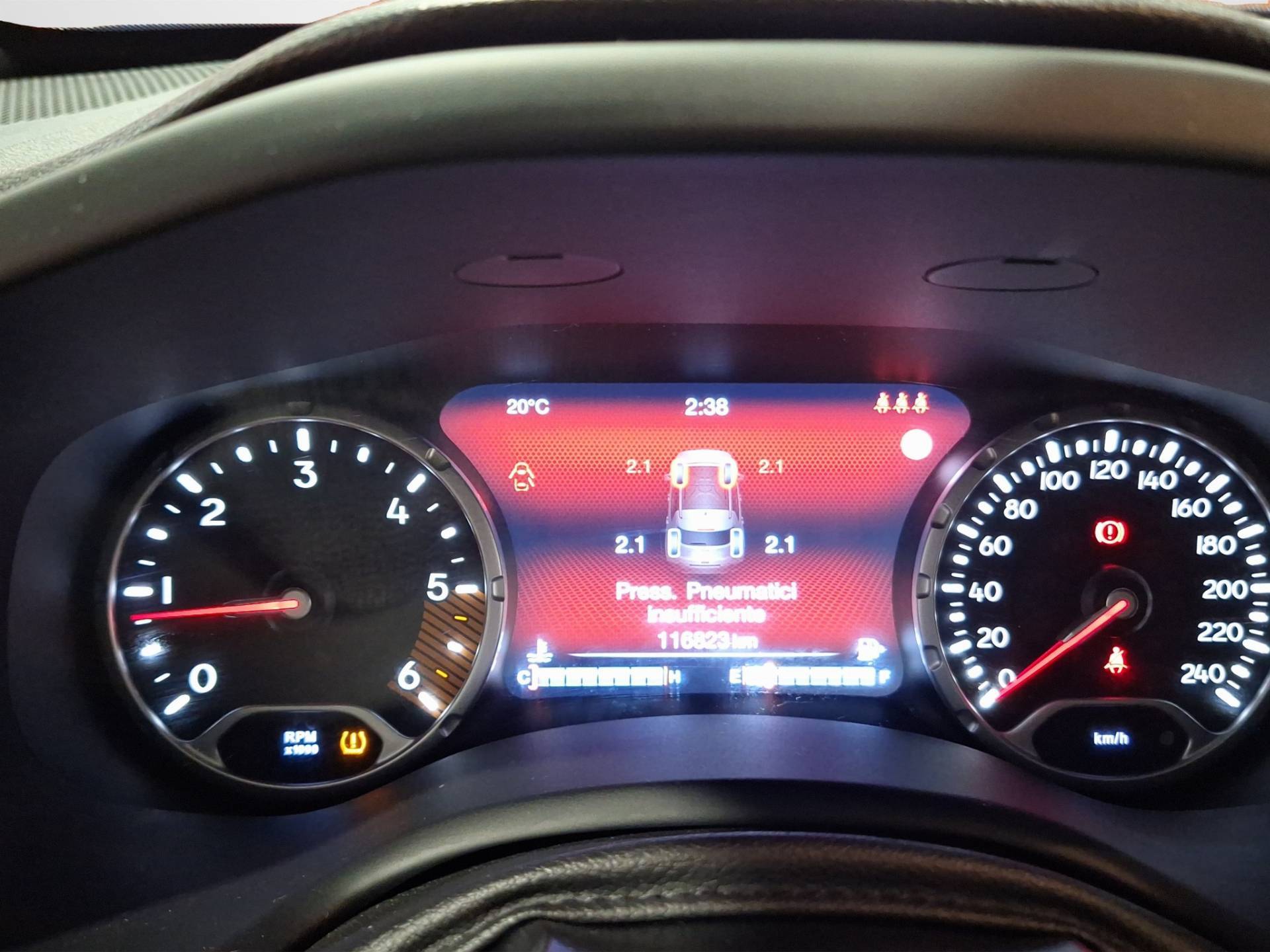 JEEP Renegade - Foto 10