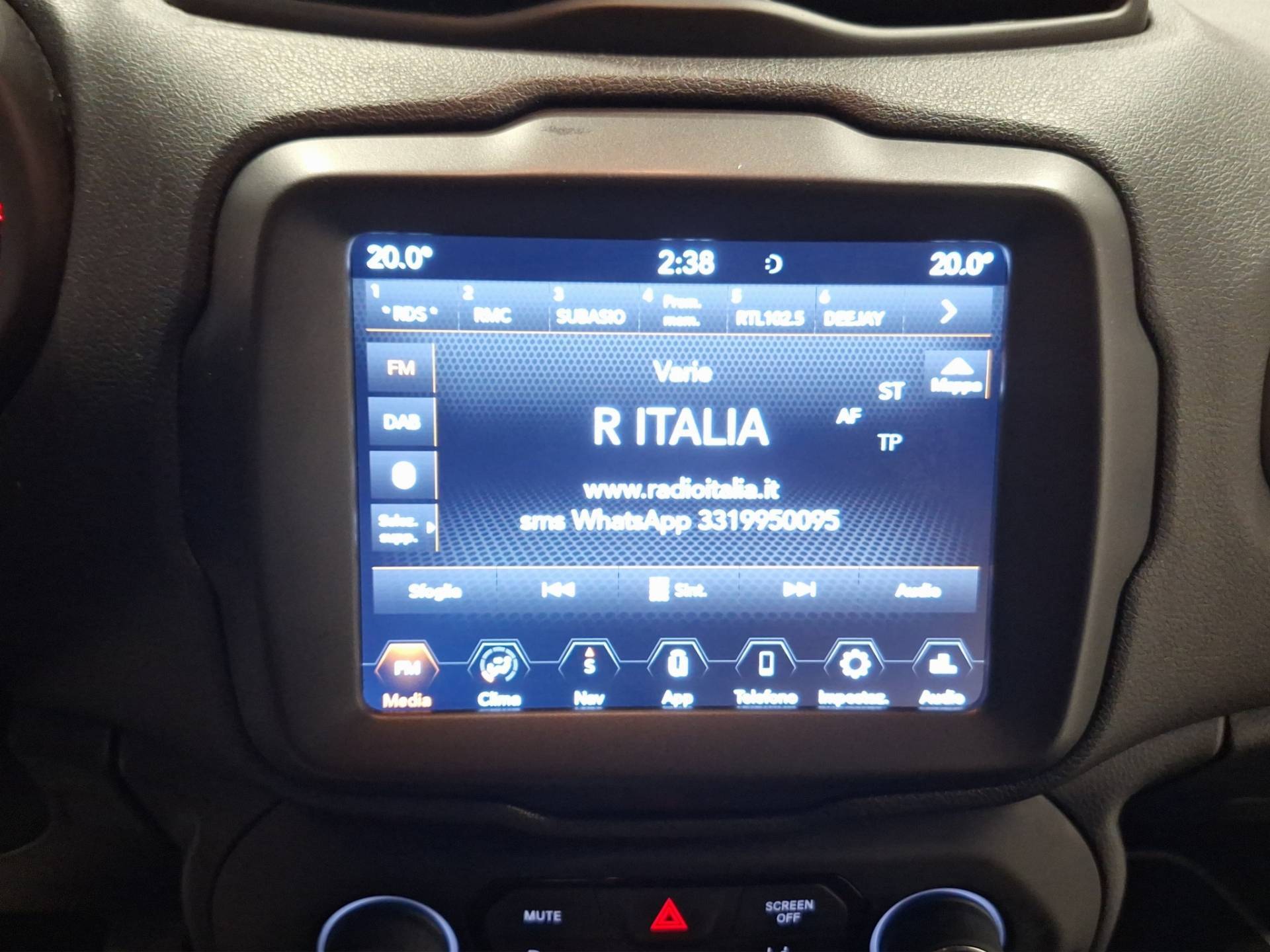 JEEP Renegade - Foto 14