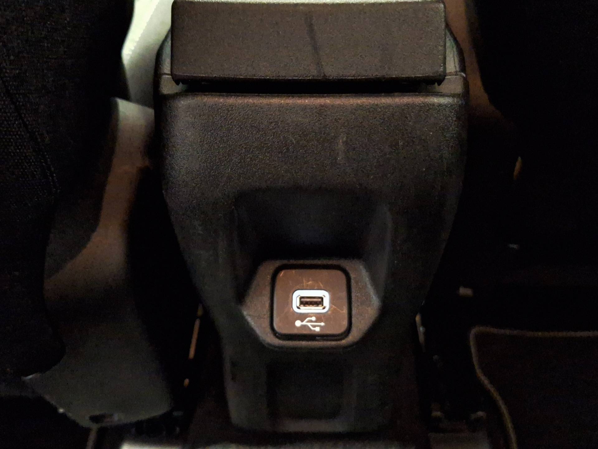 JEEP Renegade - Foto 26