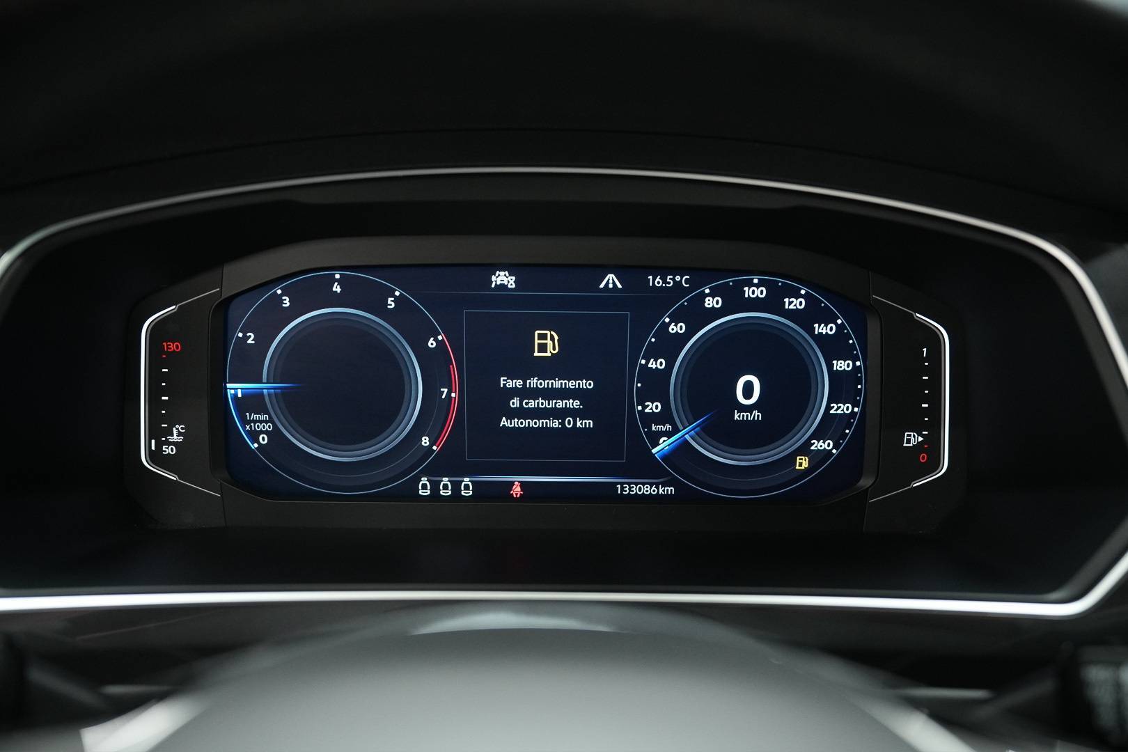 VOLKSWAGEN Tiguan - Foto 15