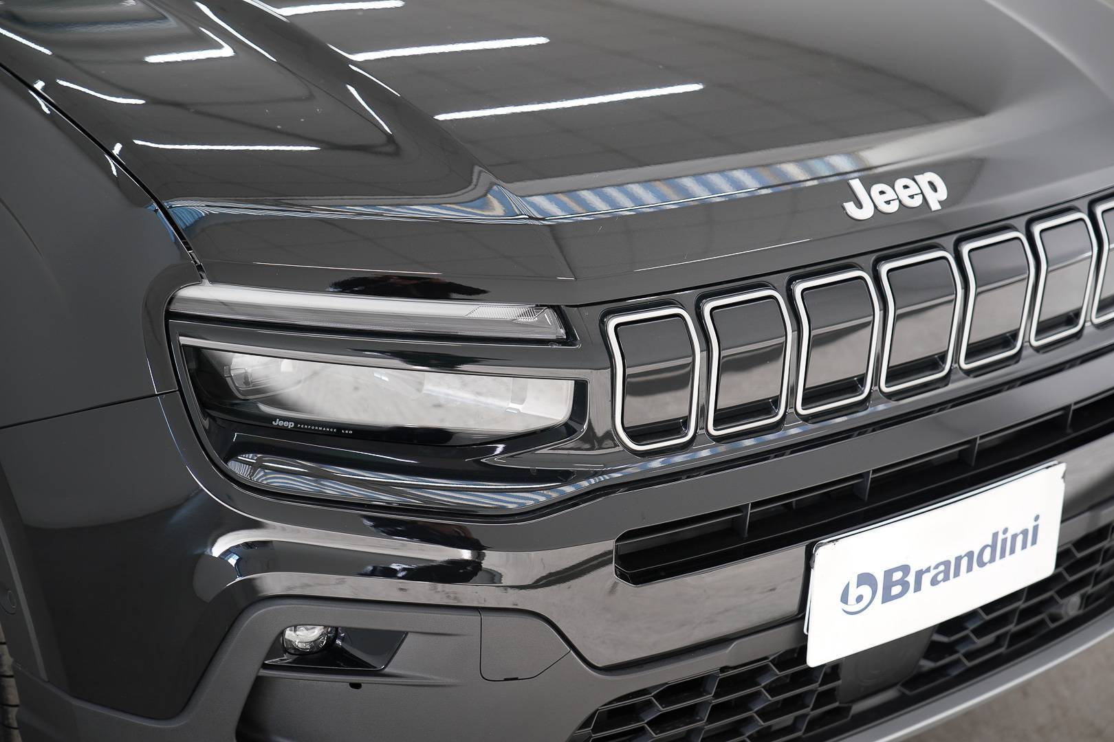 JEEP Avenger - Foto 4