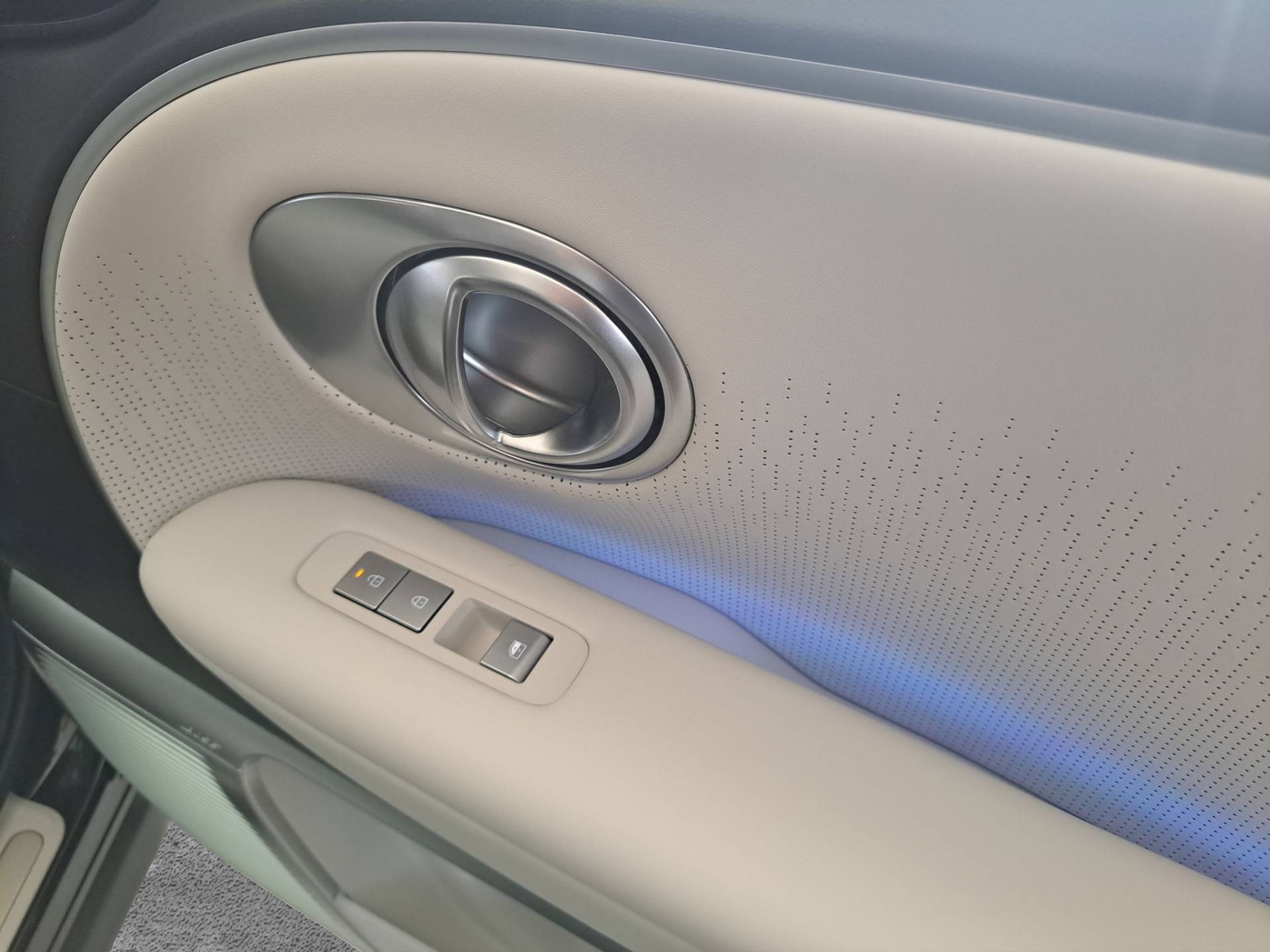 HYUNDAI IONIQ 9 - Foto 16