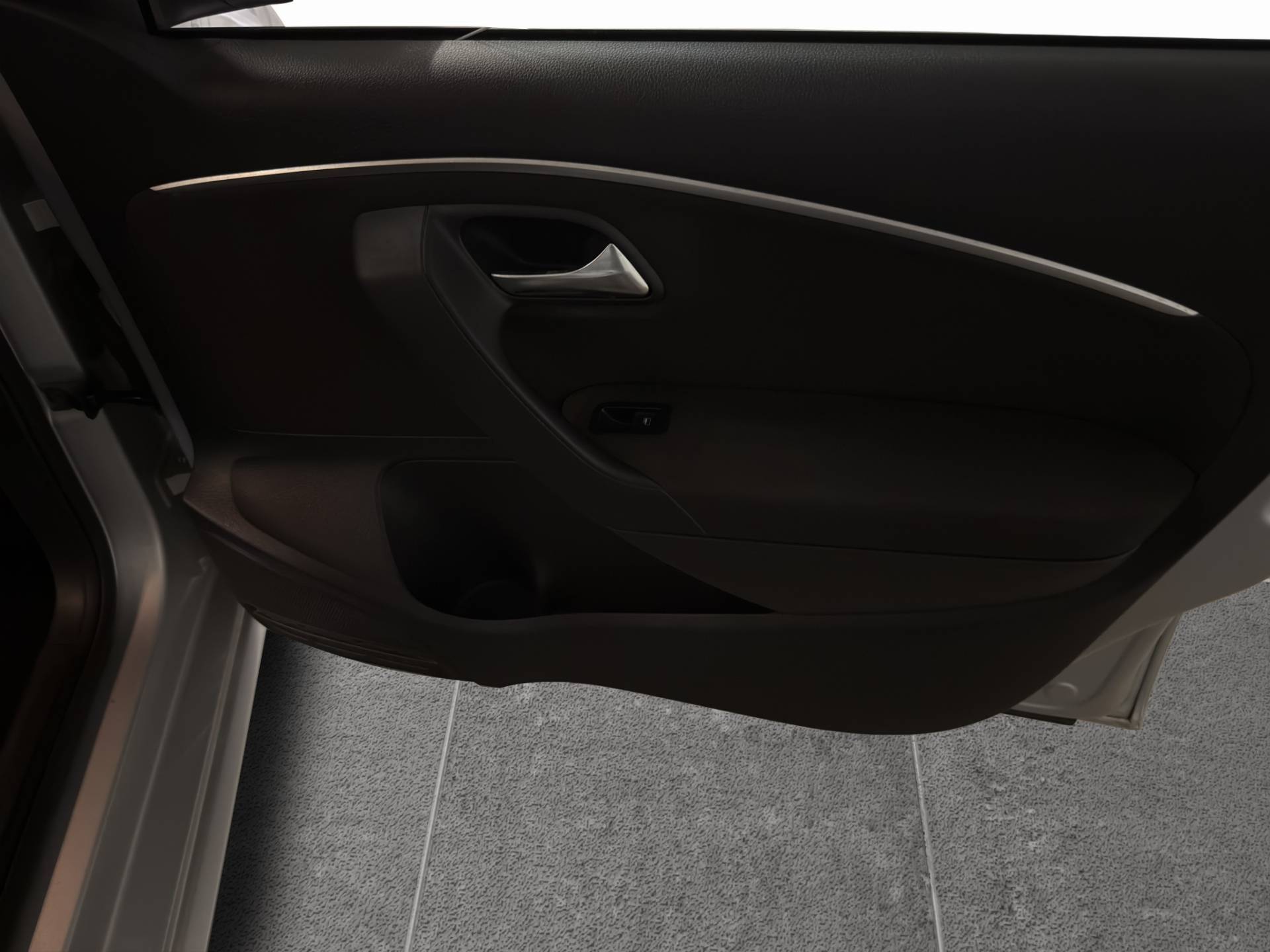 VOLKSWAGEN Polo - Foto 16