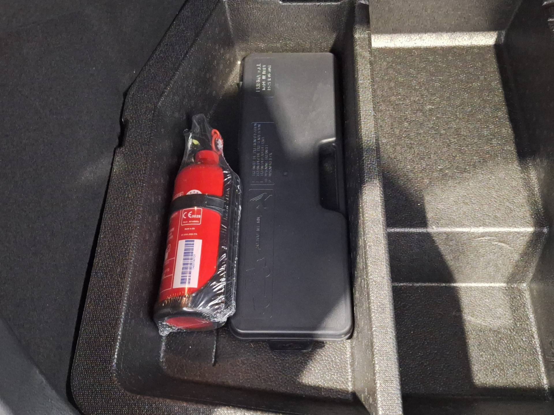 TOYOTA C-HR - Foto 31