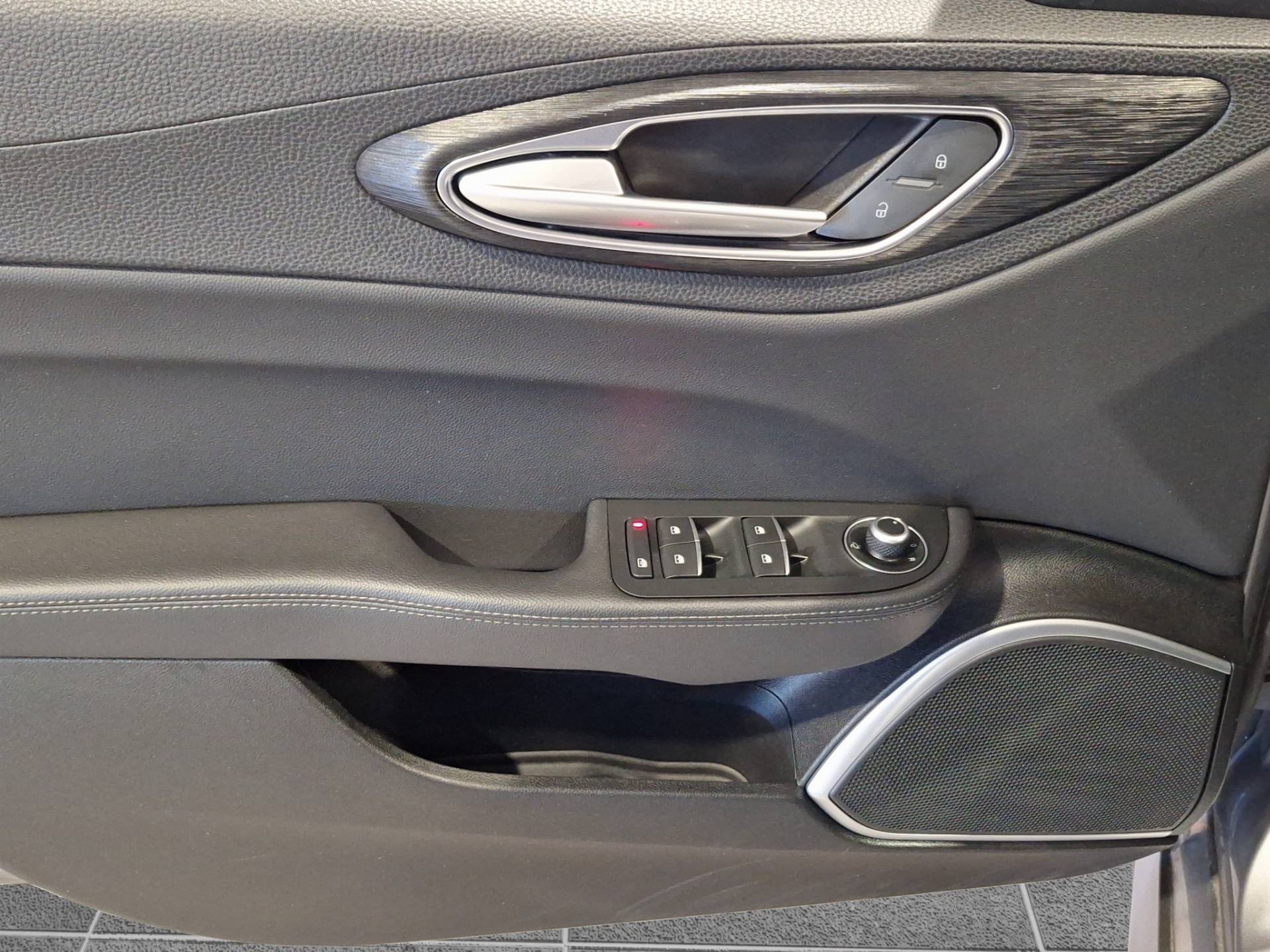 ALFA ROMEO GIULIA - Foto 8