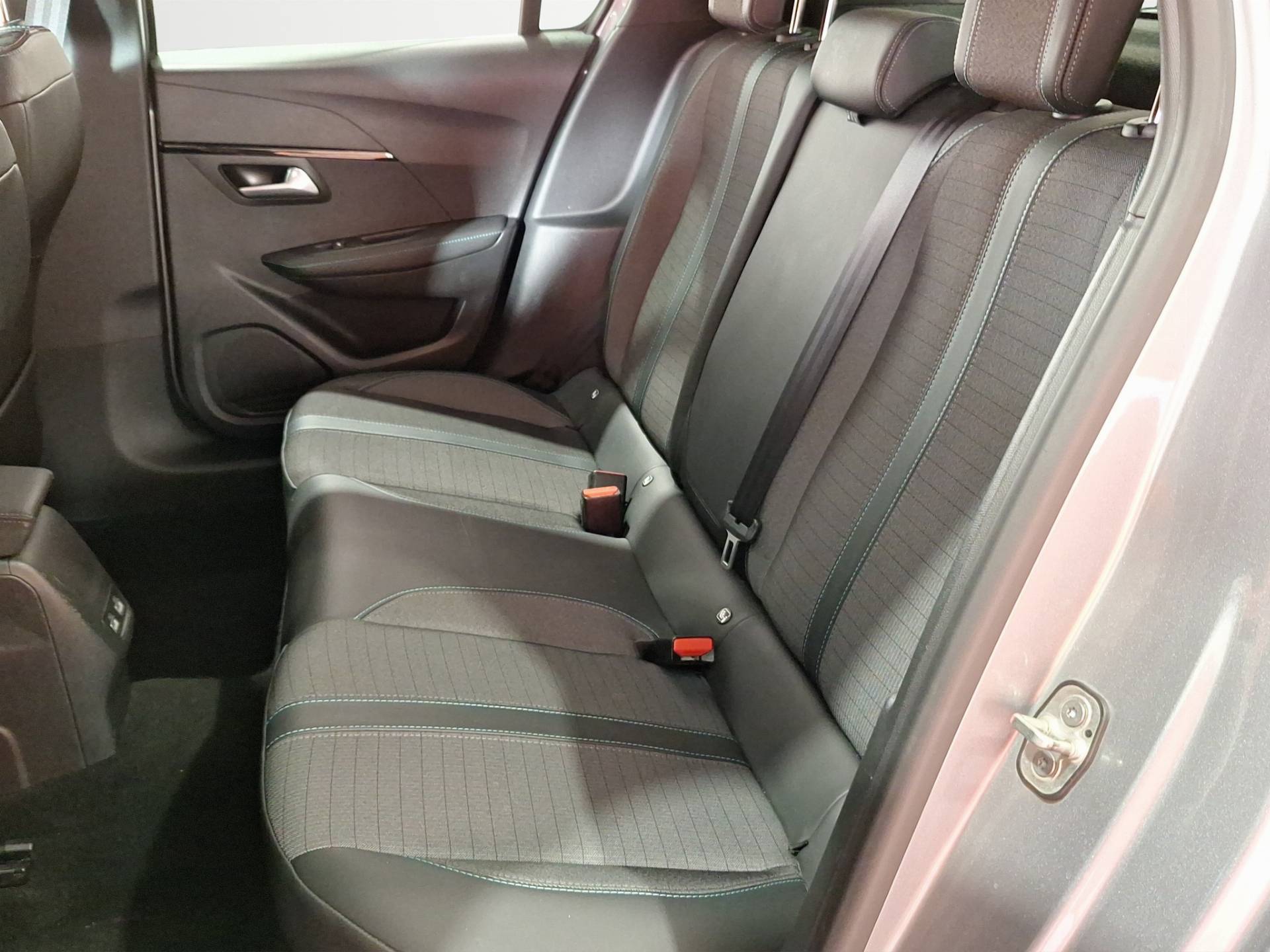 PEUGEOT 208 - Foto 11