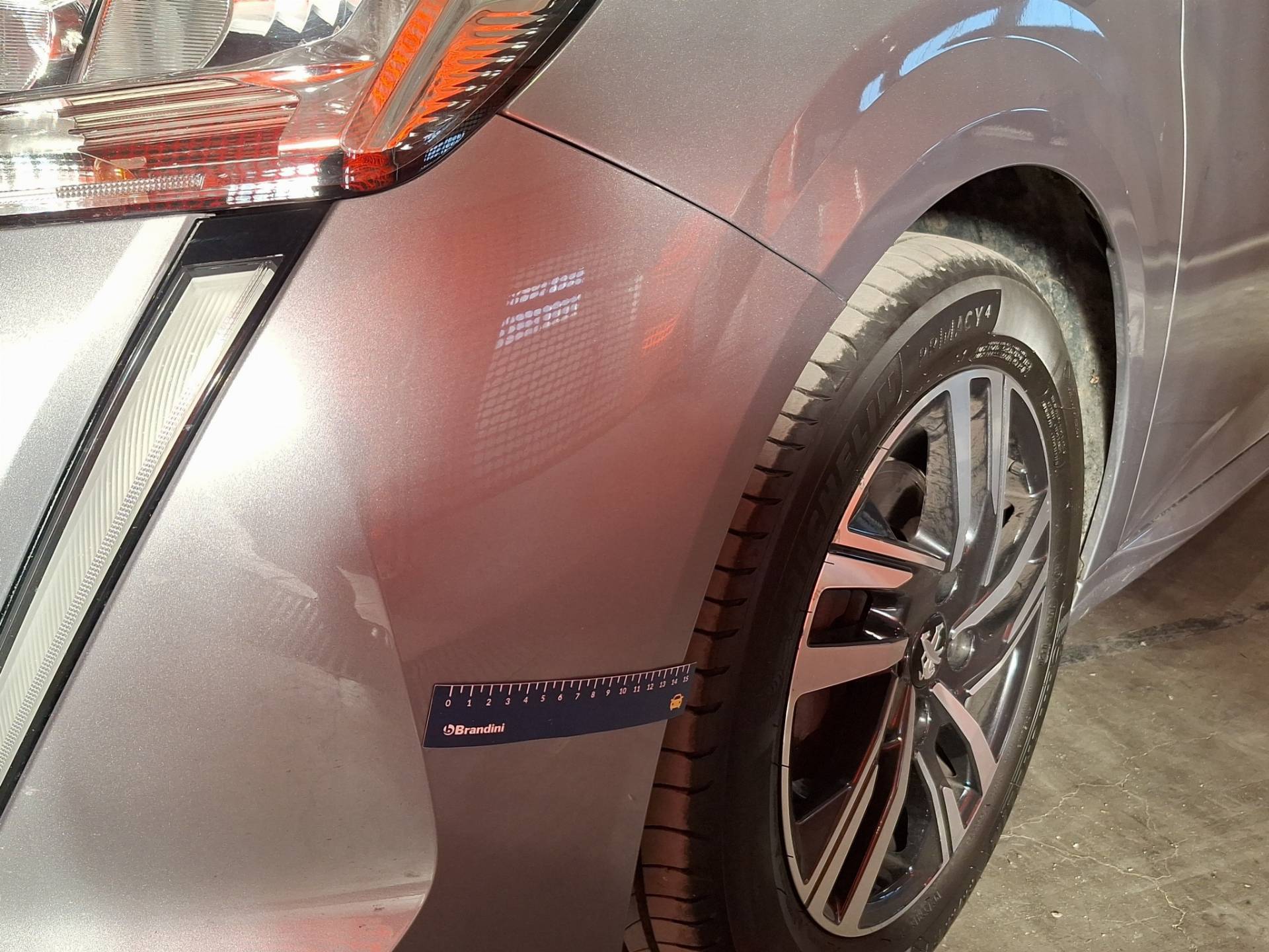 PEUGEOT 208 - Foto 27