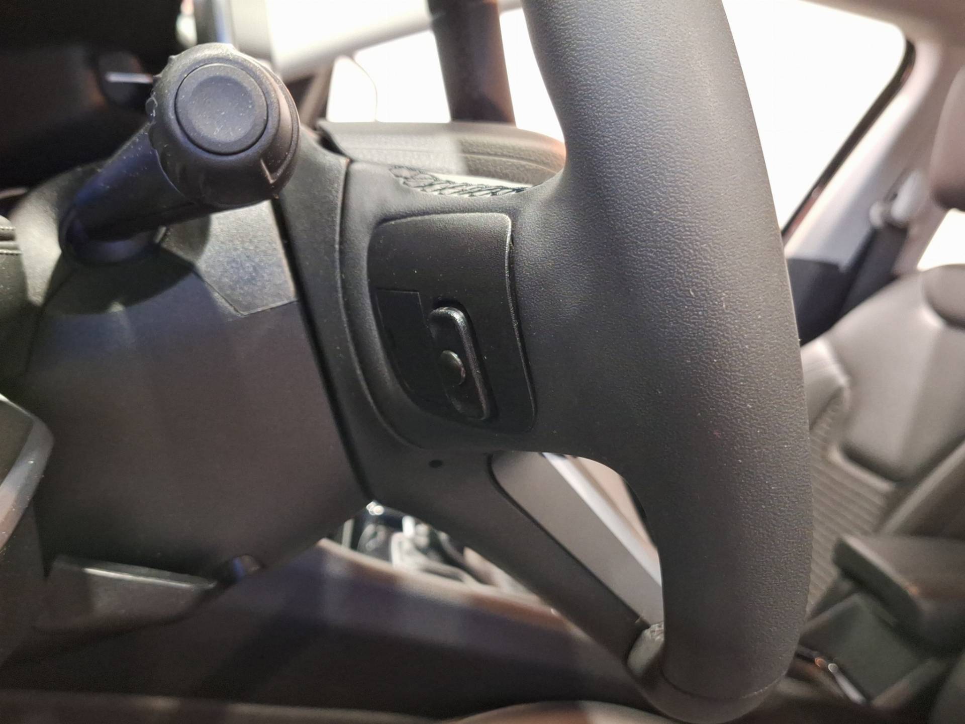 JEEP Compass - Foto 32