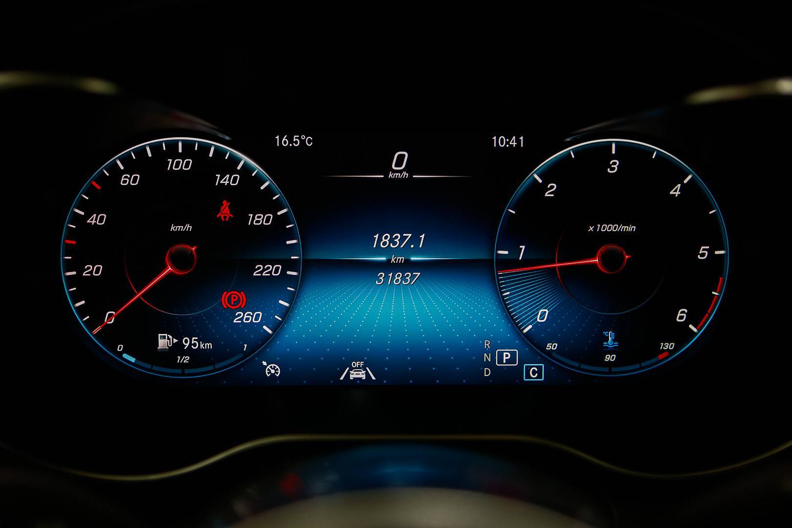 MERCEDES GLC - Foto 16