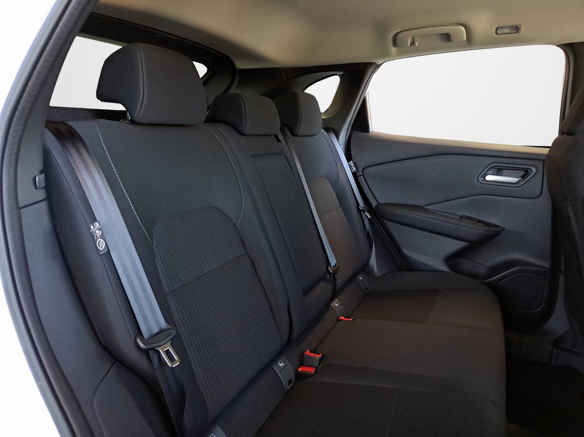 NISSAN Qashqai - Foto 17