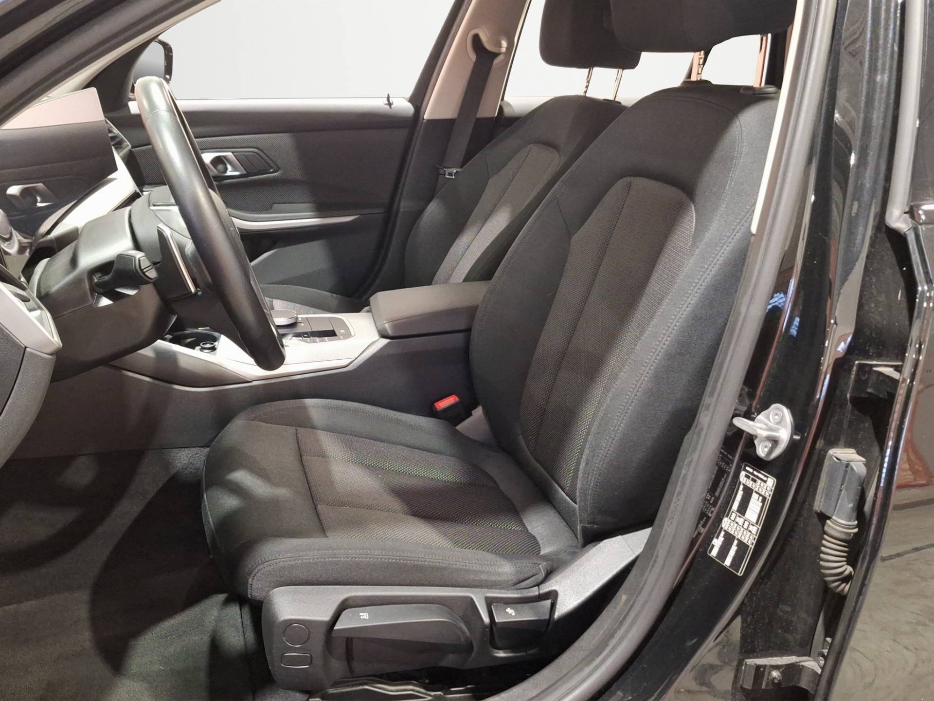 BMW Serie 3 Touring - Foto 7