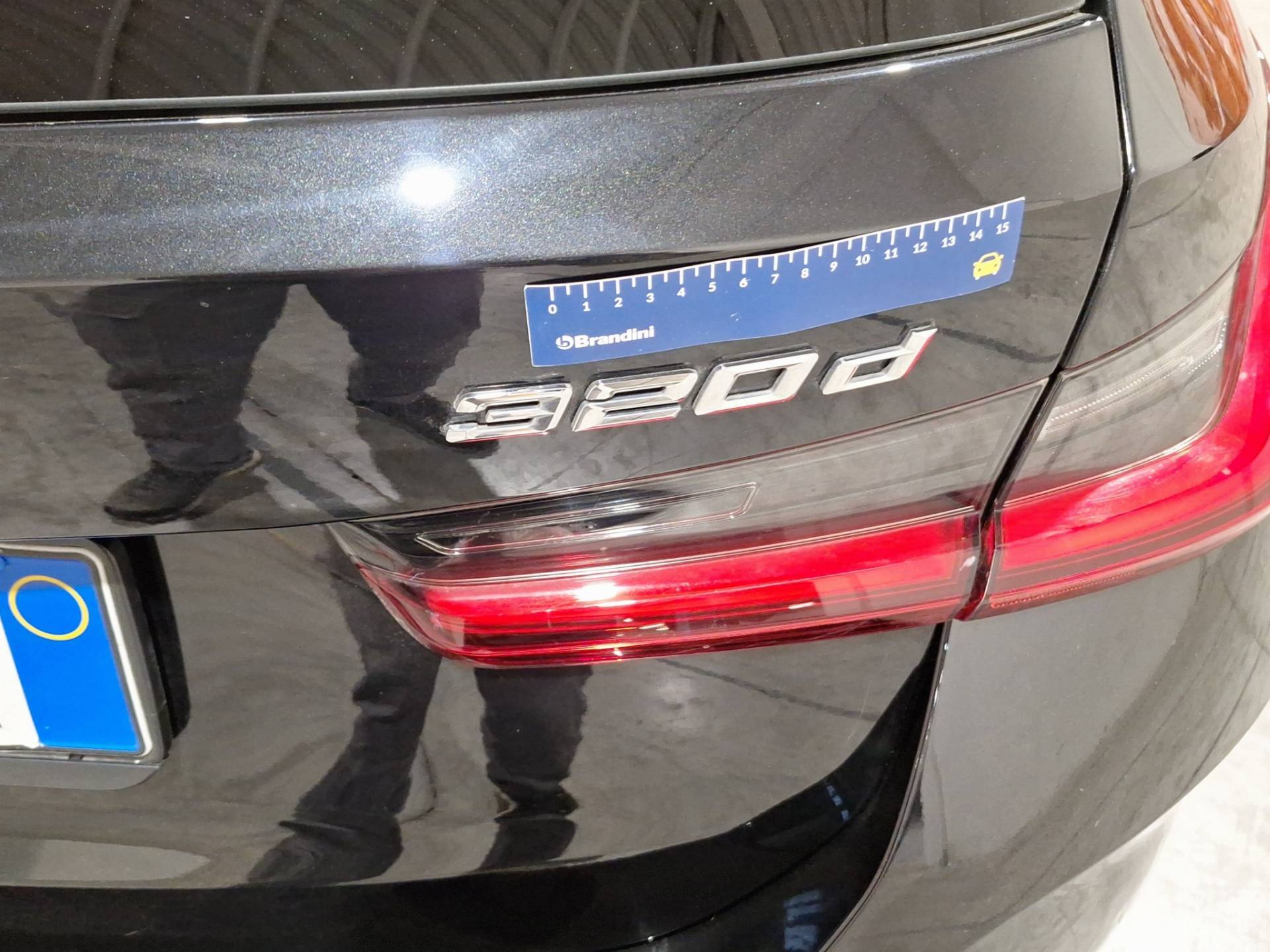 BMW Serie 3 Touring - Foto 25