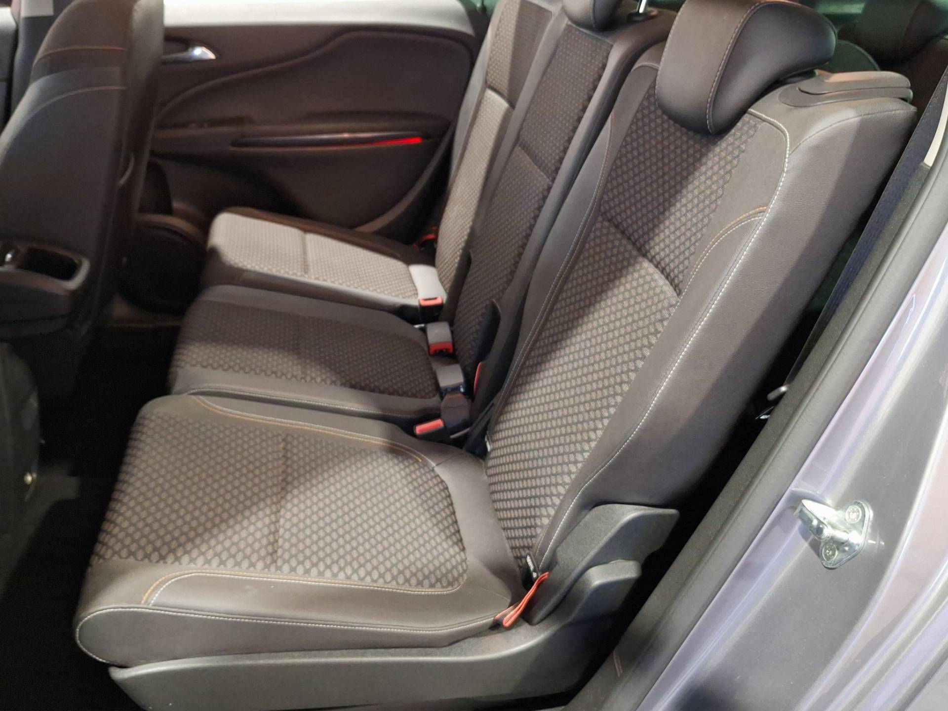 OPEL Zafira - Foto 11