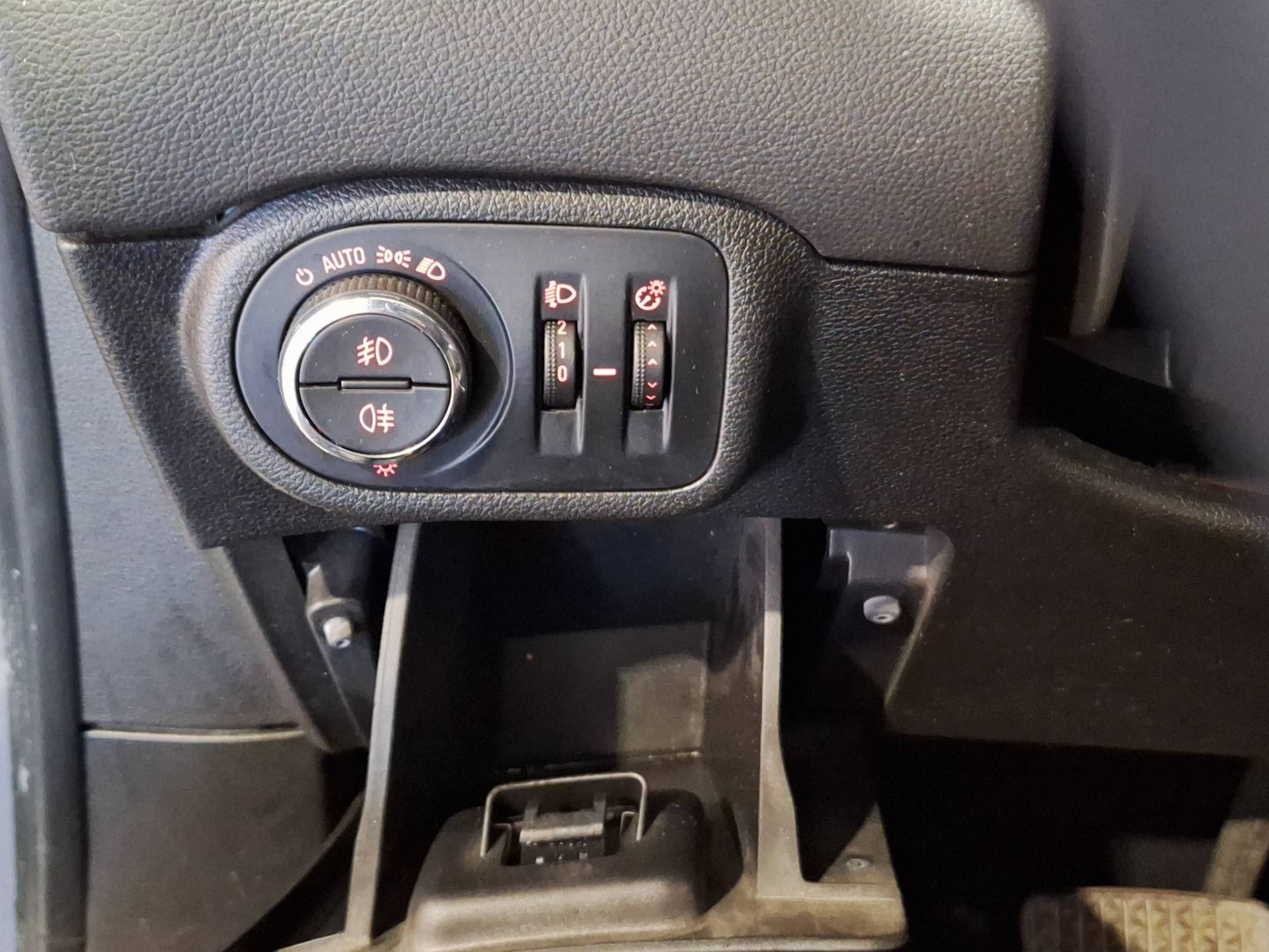 OPEL Zafira - Foto 33