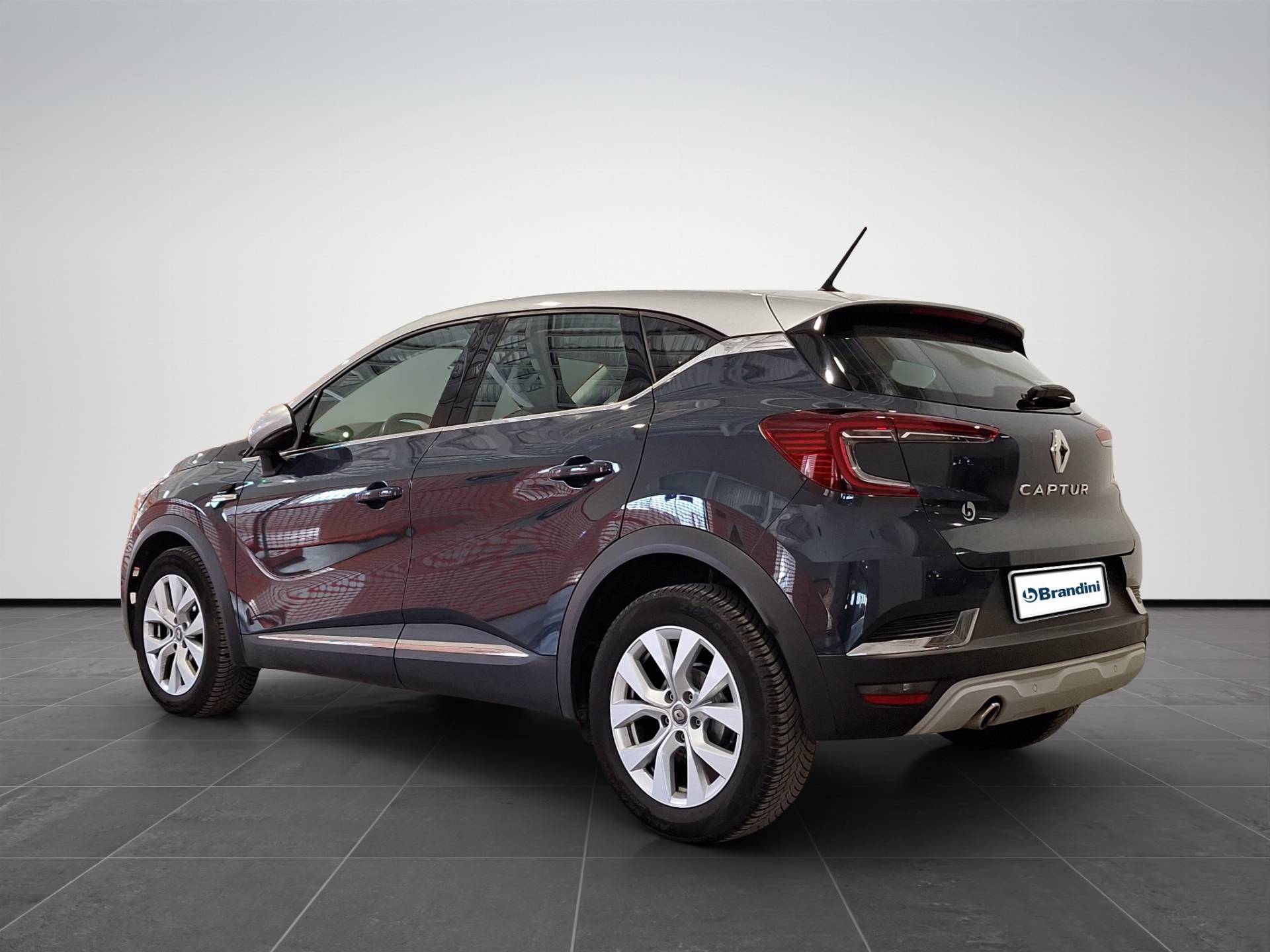 RENAULT Captur - Foto 4