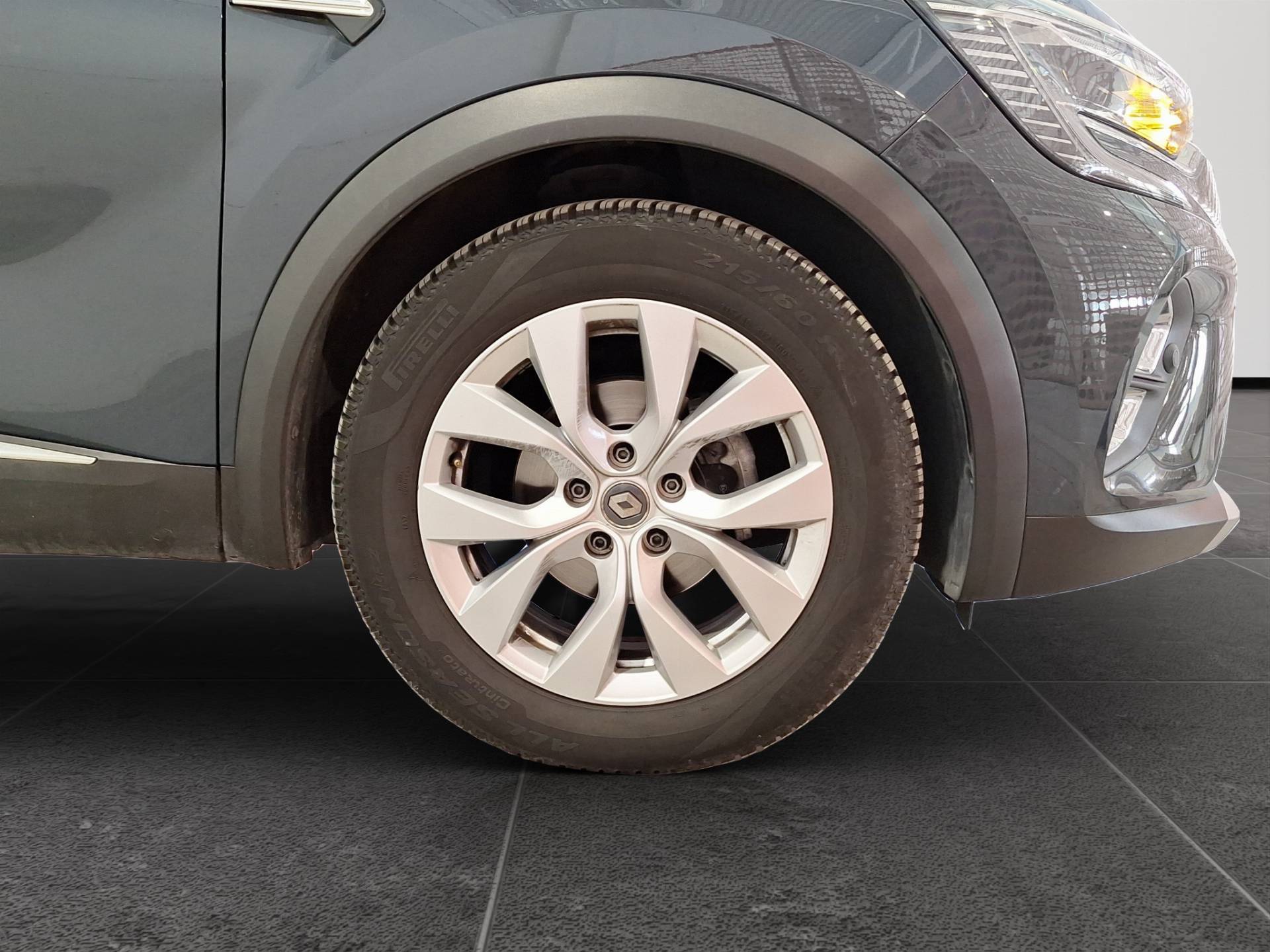 RENAULT Captur - Foto 22