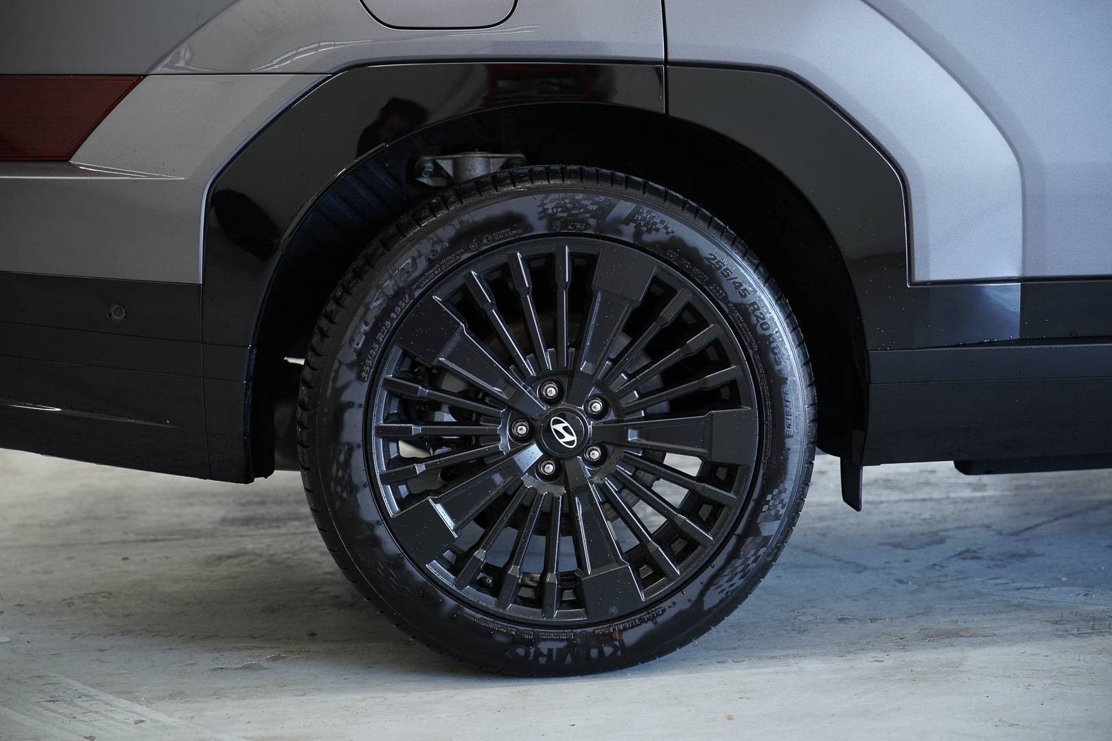 HYUNDAI SANTA FE Santa Fe 1.6 t-gdi phev XClass Calligraphy Pack 4wd 7p.ti at usata in pronta consegna - Brandini